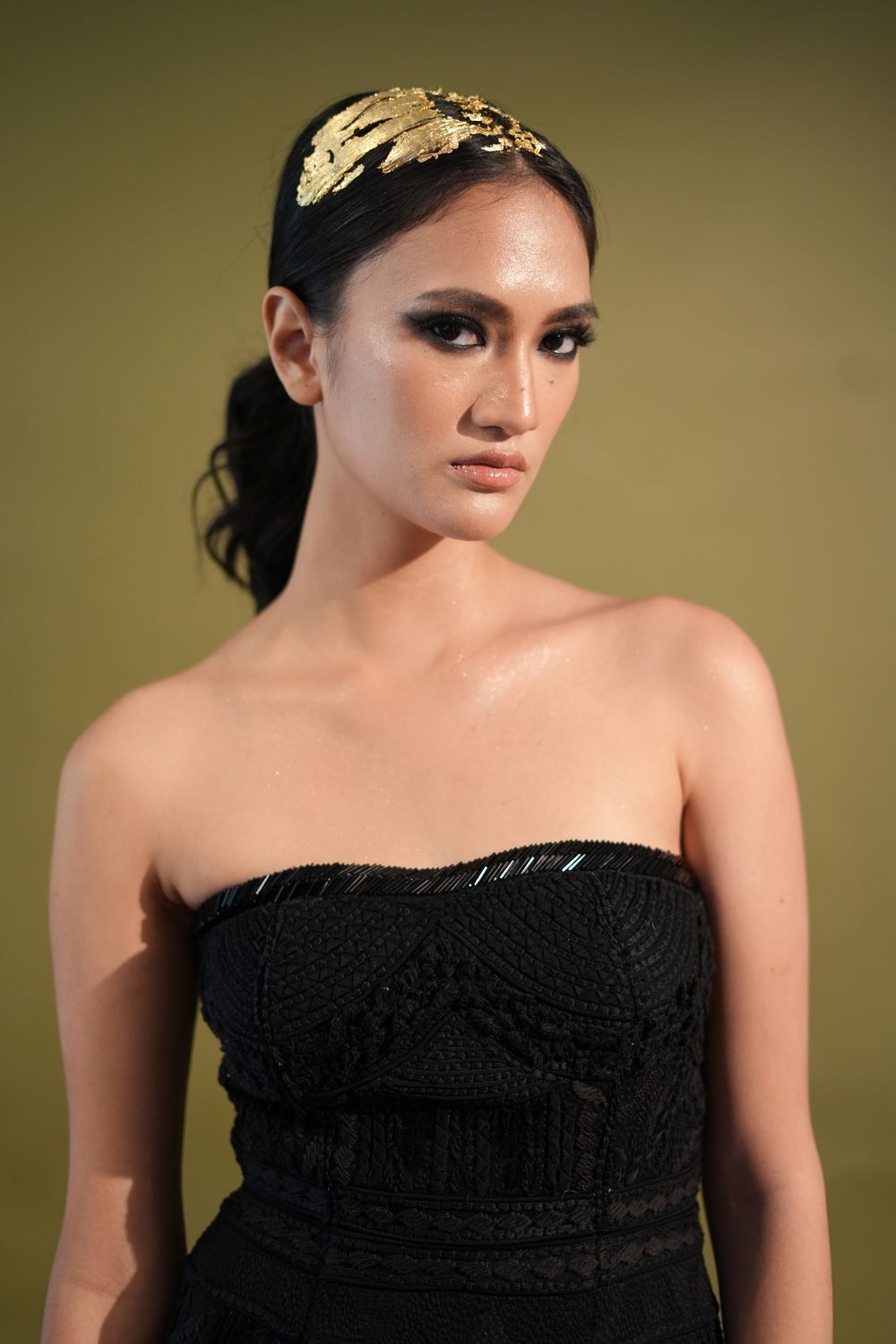 Cosmic Threadwork Embellished Tube Dress - Elegant & Stylish for Parties, Weddings & Evening Events