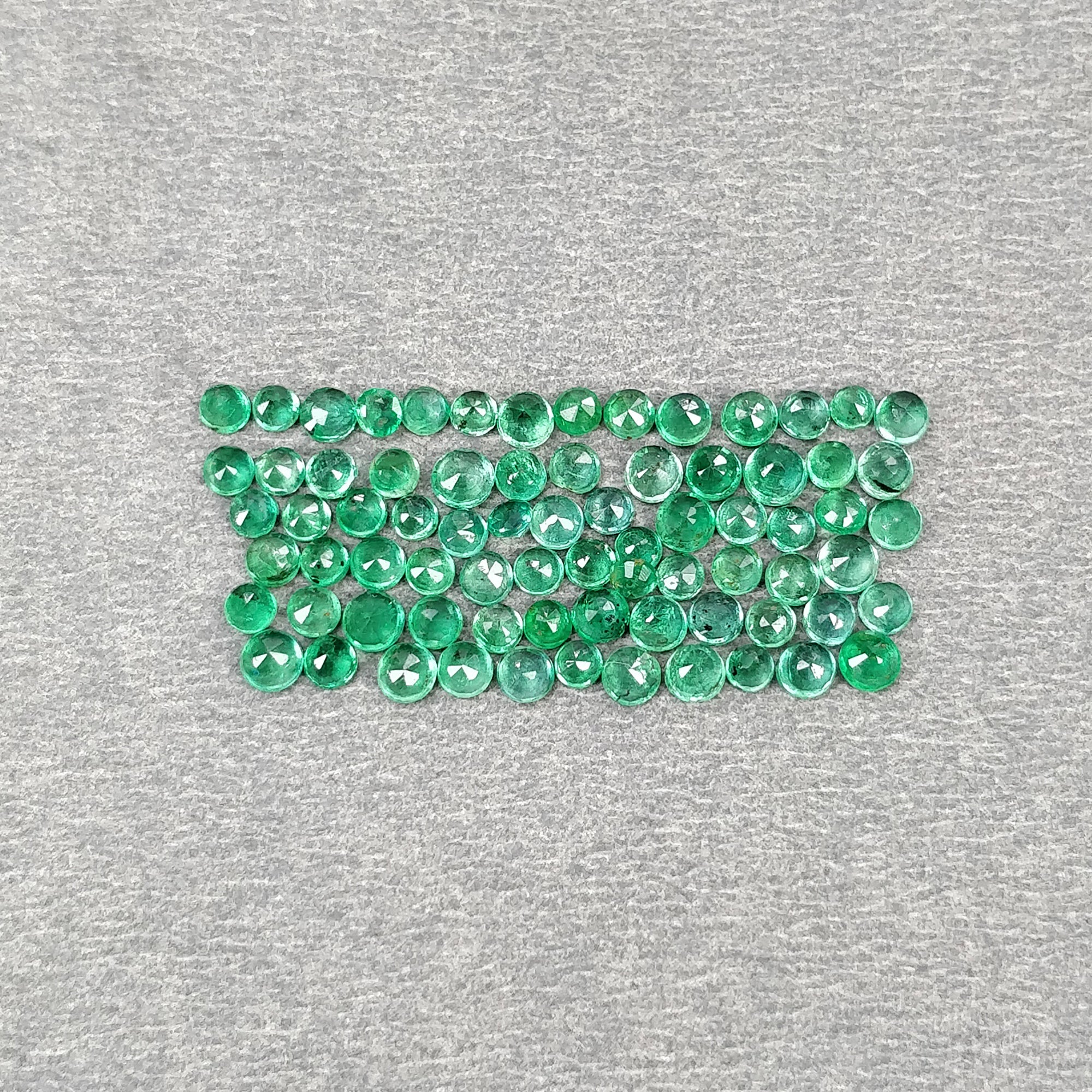 Natural Untreated Green Emerald Gemstone - 5.00cts Round Cut (2mm-3mm) | Emerald Jewelry Making, Engagement Rings & Fine Jewelry Design