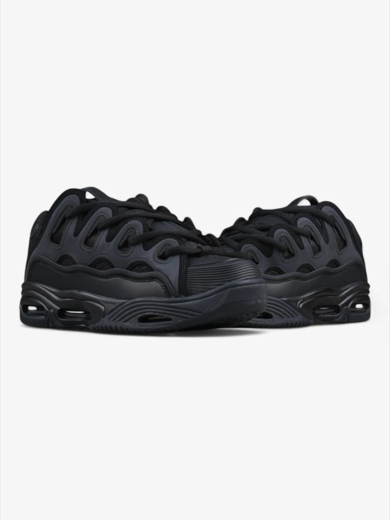 Osiris D3 2001 Black Skate Shoes - Men's Retro Skateboarding Sneakers for Street Style & Extreme Sports