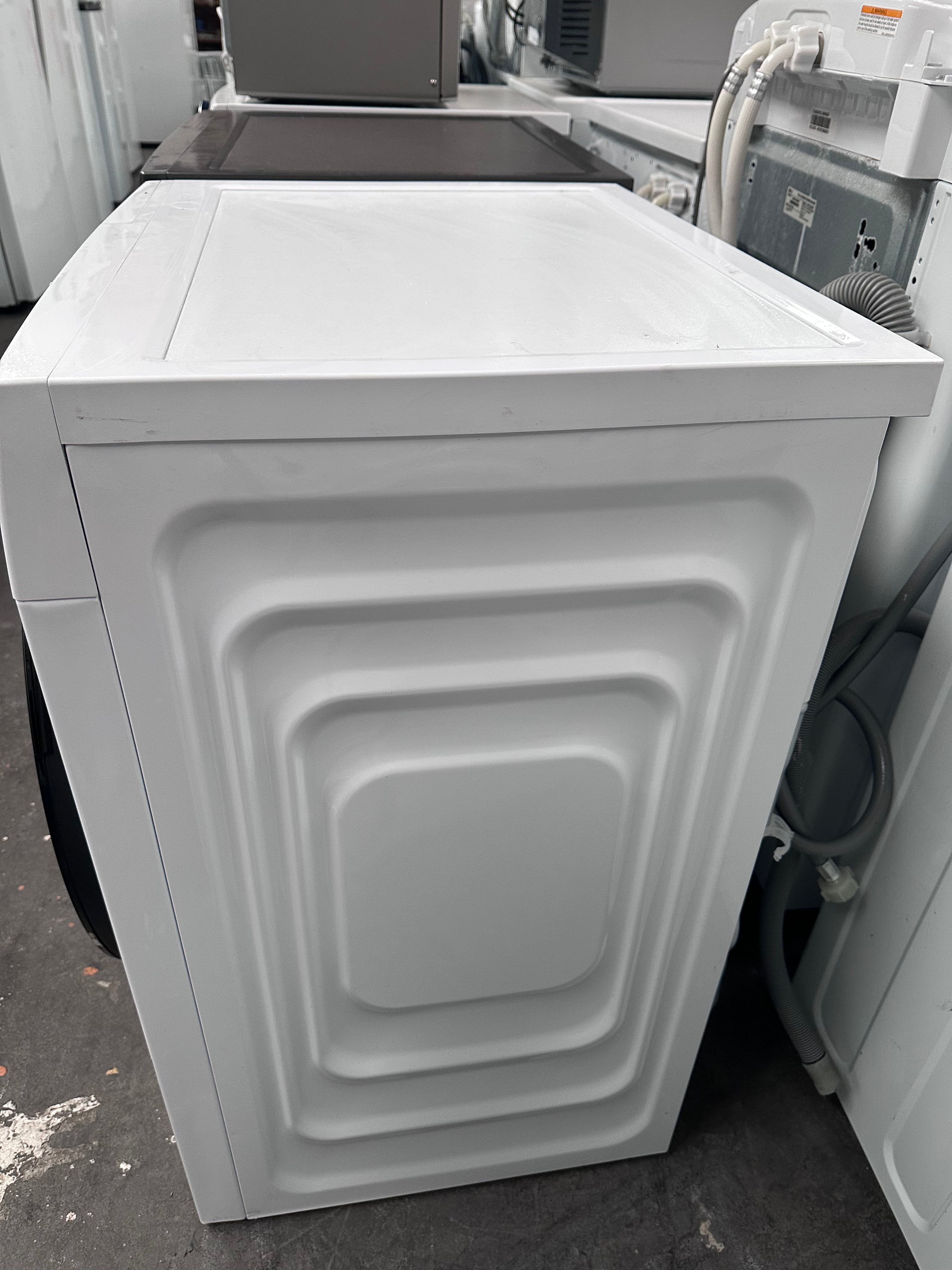 Beko BWDB8420W 8kg/4kg UltraFast Washer Dryer Combo - Factory Second | Compact Laundry Solution for Apartments & Small Homes | Energy Efficient Washing Machine with Quick Dry Function
