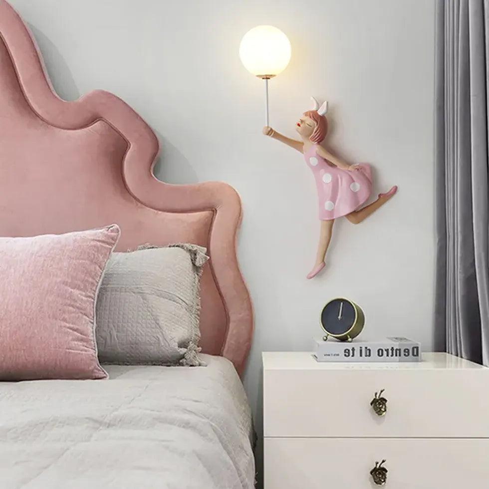 Girl-Shaped LED Night Light for Kids - Cute Wall Lamp for Children's Bedroom, Nursery & Playroom - Perfect Bedside Lighting for Girls' Room Decor & Sleep Comfort