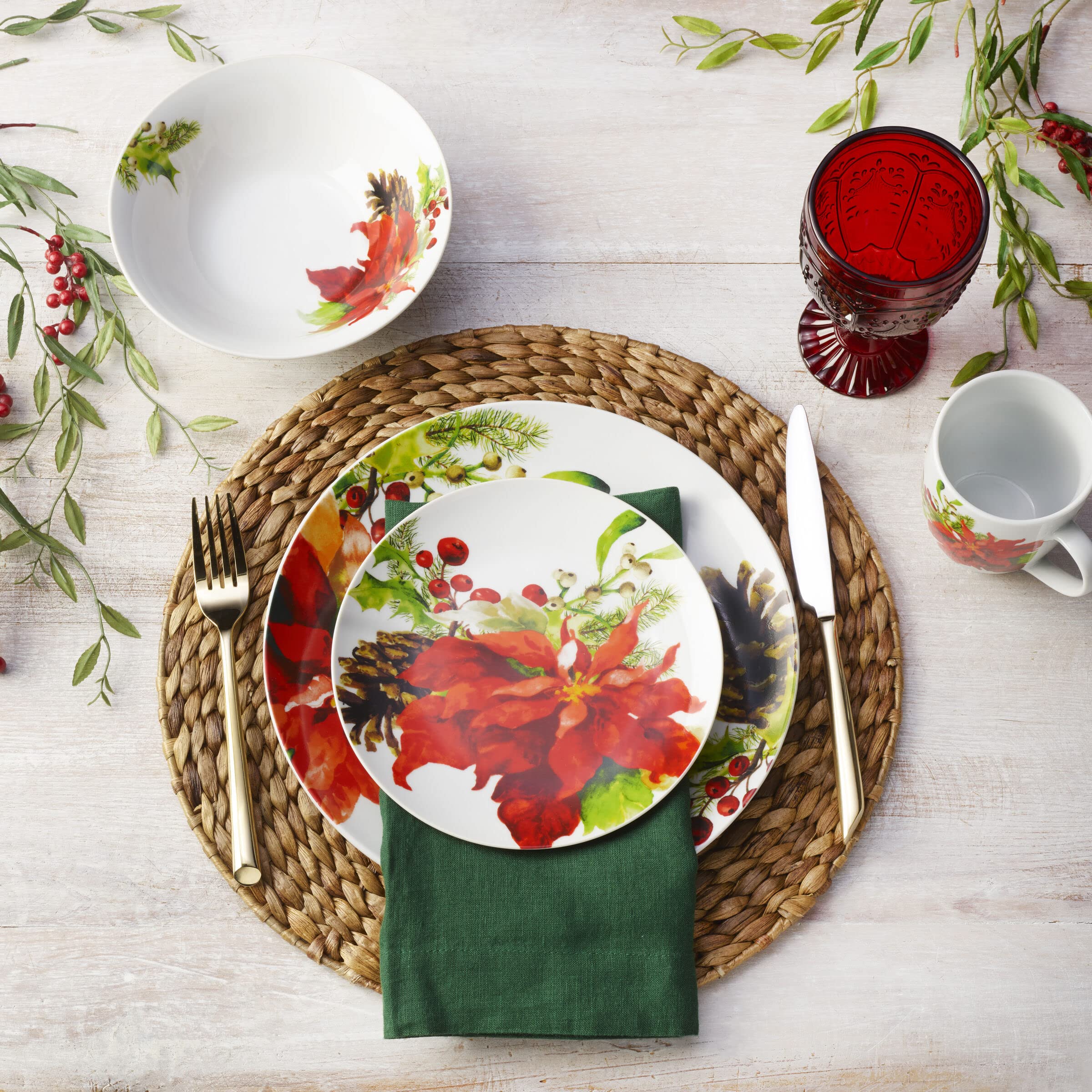 Fitz and Floyd Holiday Home 32-Piece Dinnerware Set - Elegant Porcelain Tableware for Christmas, Thanksgiving & Family Gatherings - Complete Service for 8 with Plates, Bowls & Cups