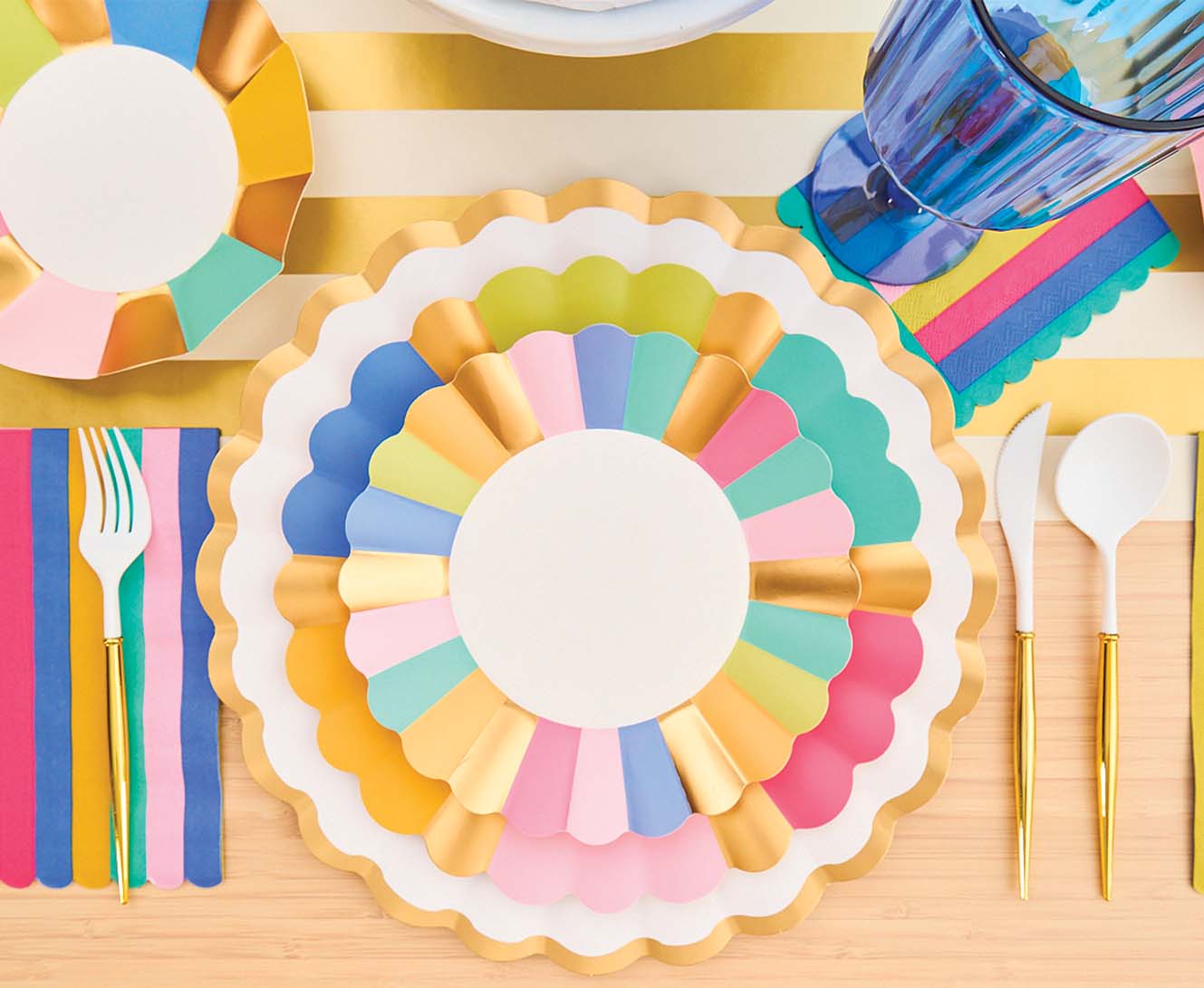 Premium Gold Bella 36-Piece Plastic Cutlery Set - Elegant Disposable Silverware for Parties, Picnics & Events (Service for 12) - Perfect for Weddings, BBQs & Outdoor Dining