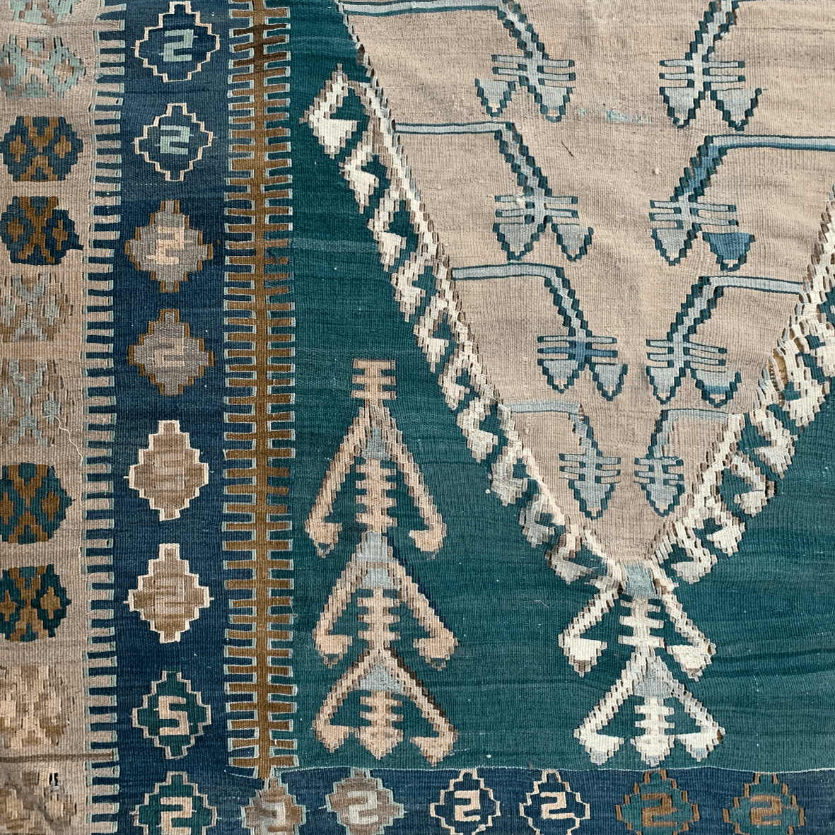Handmade Vintage Turkish Rug - Green Woven Wool Carpet for Boho Home Decor | Perfect for Living Room, Bedroom & Office Flooring