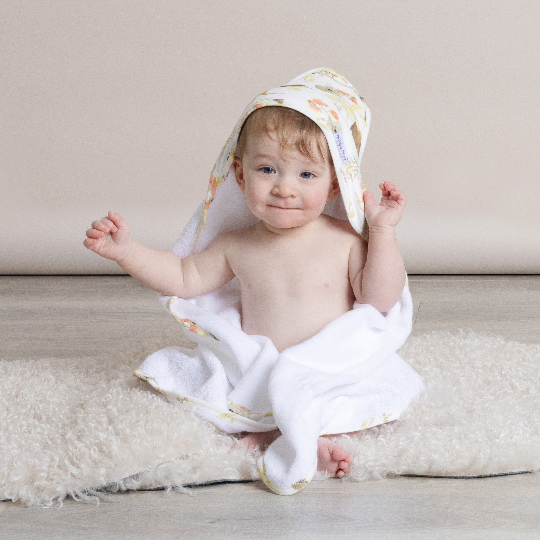 Aussie Animals Hooded Towel for Kids - Soft & Absorbent Baby Bath Towel with Kangaroo & Koala Design - Perfect for Bath Time, Swimming & Beach Outings