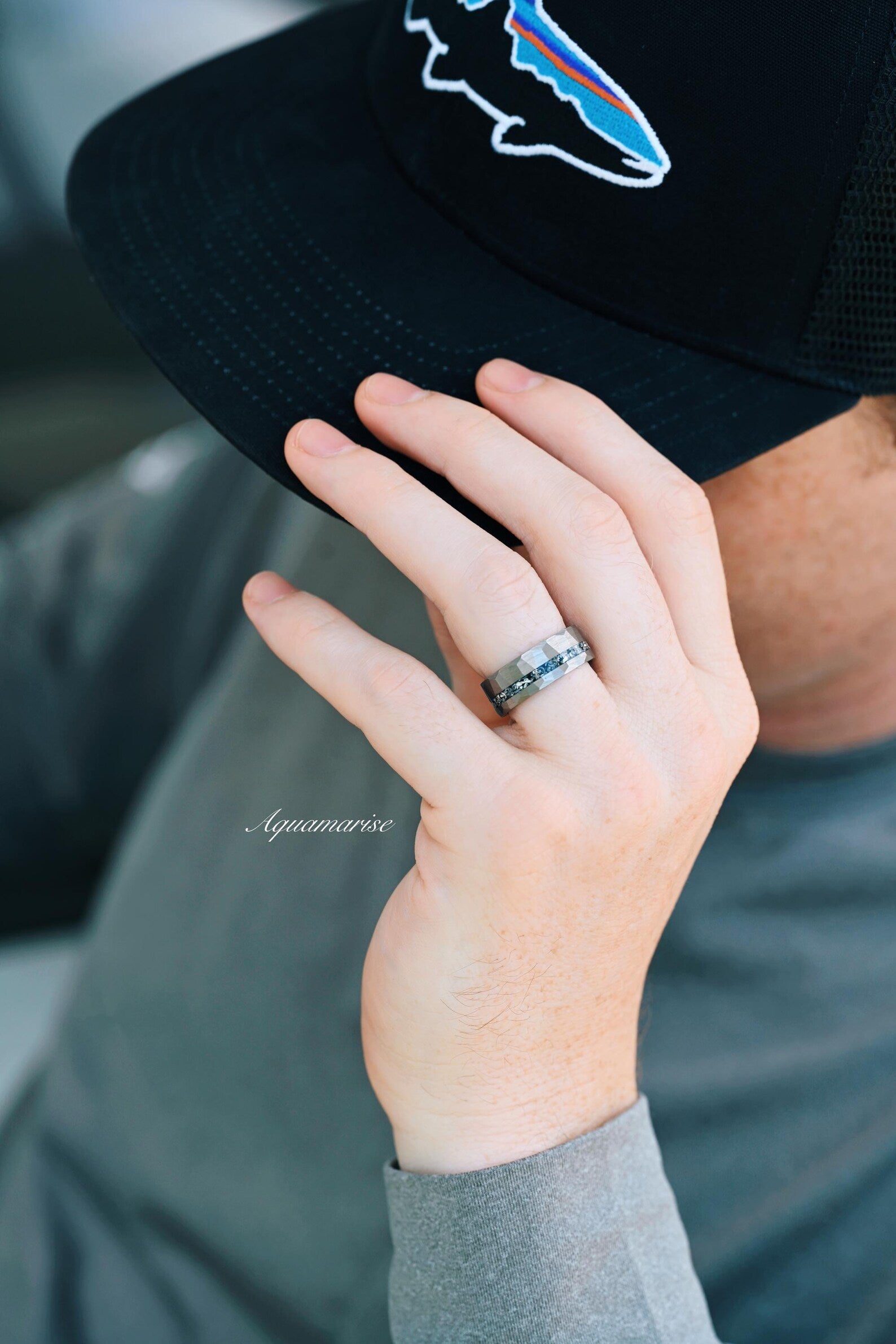 8MM Tungsten Wedding Band for Men - Durable Galaxy Meteorite Design Ring - Perfect for Engagement, Anniversary & Special Occasions