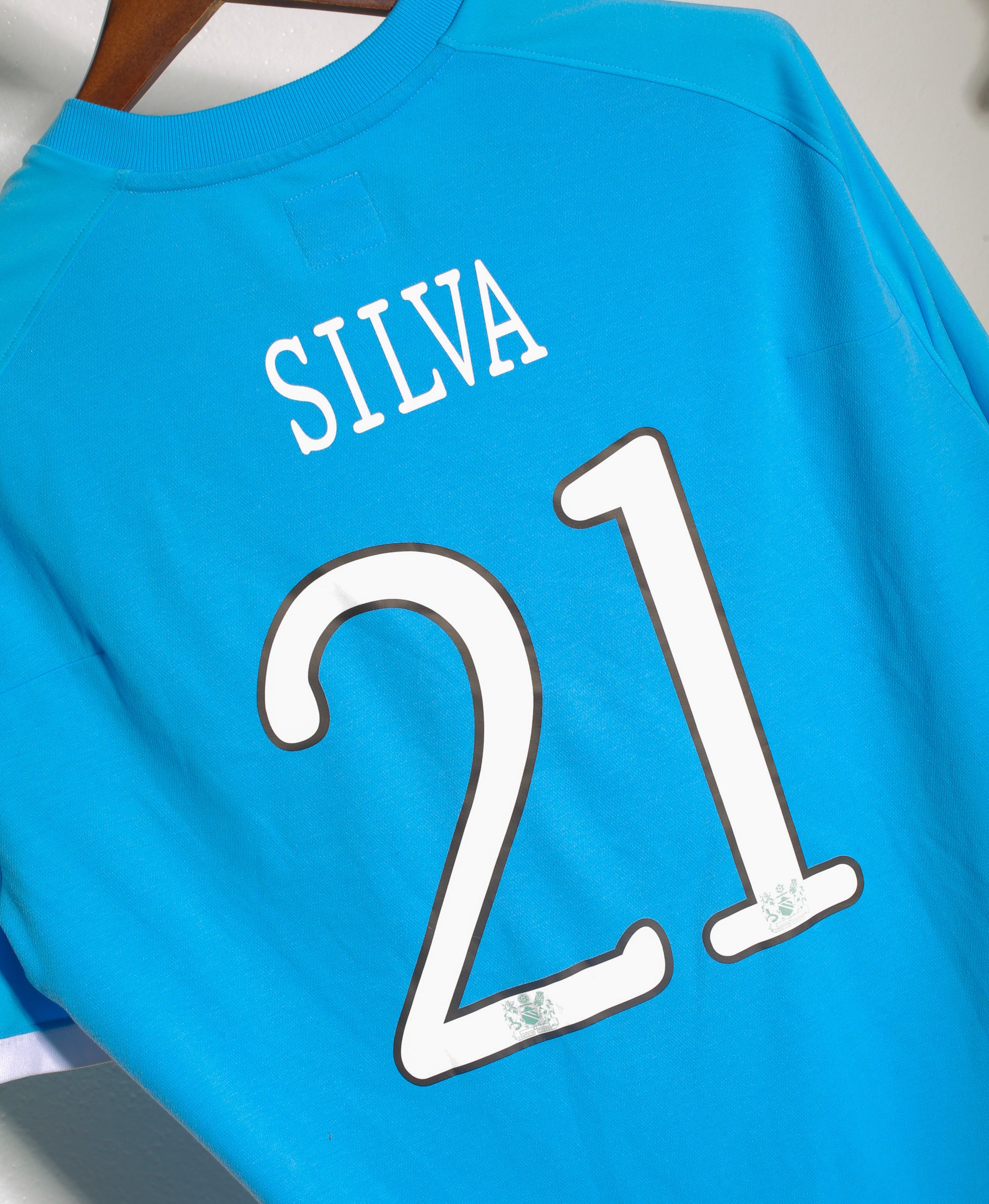 2010-2011 Manchester City #21 David Silva Jersey - XXL Size - Authentic Soccer Shirt for Fans & Collectors - Perfect for Matchdays, Gifts & Memorabilia