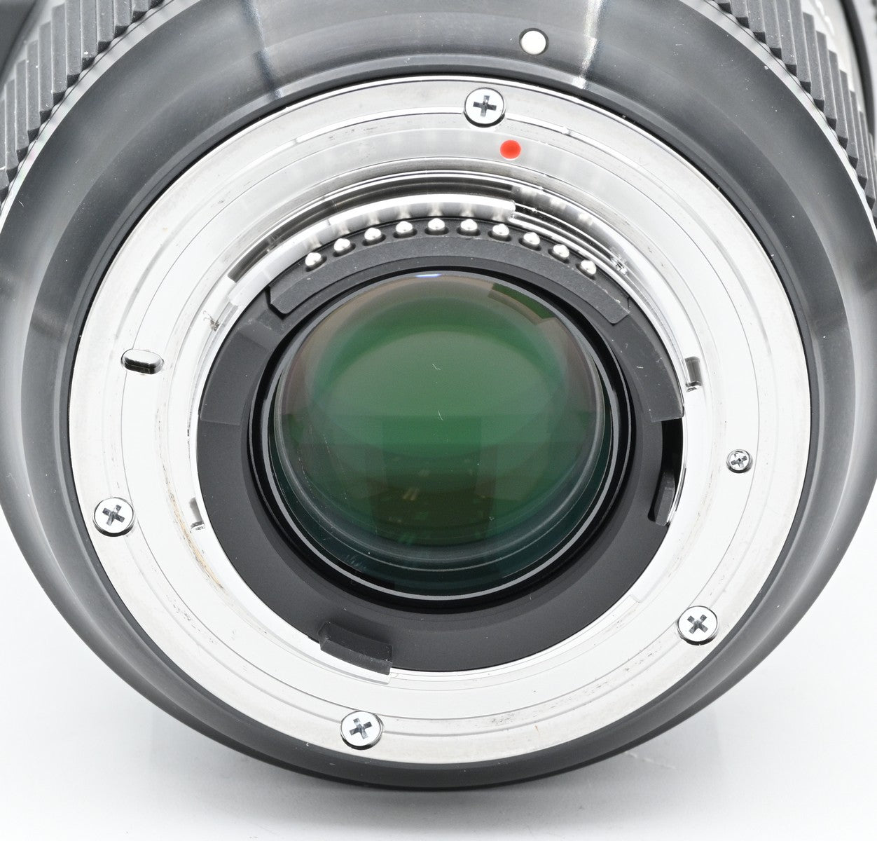 Used Sigma 24-35mm f/2 DG HSM ART Lens for Nikon DSLR Cameras - Perfect for Low Light Photography & Wide Angle Shots