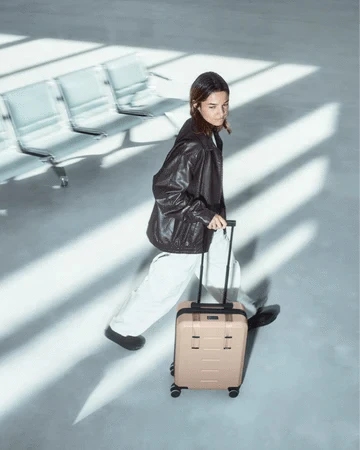 Ramverk Carry On Luggage - Lightweight Hardshell Spinner Suitcase with TSA Lock for Air Travel, Business Trips & Weekend Getaways