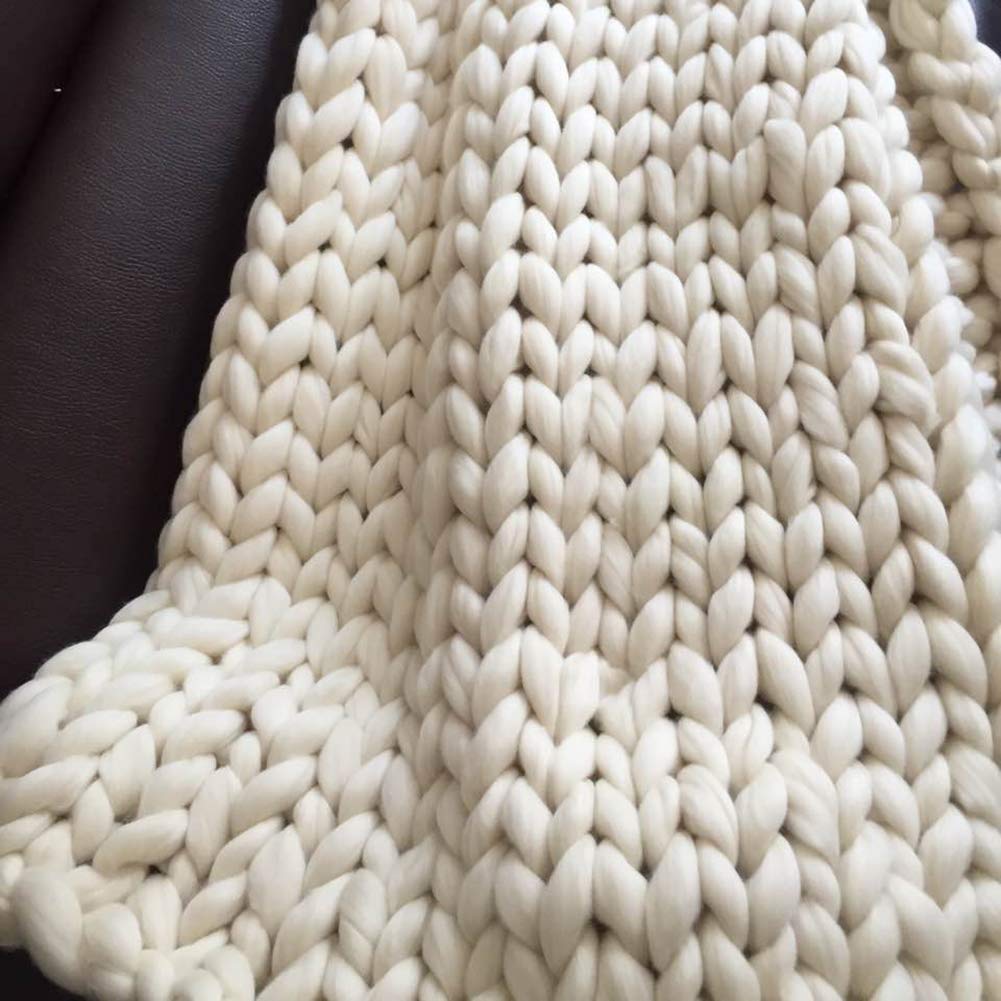 Luxury Handmade Giant Chunky Knit Yarn Blanket - Warm & Soft Creamy-White Throw (47x59 inches) for Cozy Bedroom Decor, Sofa, Chair & Pet Mat - Perfect for Winter Nights & Home Styling