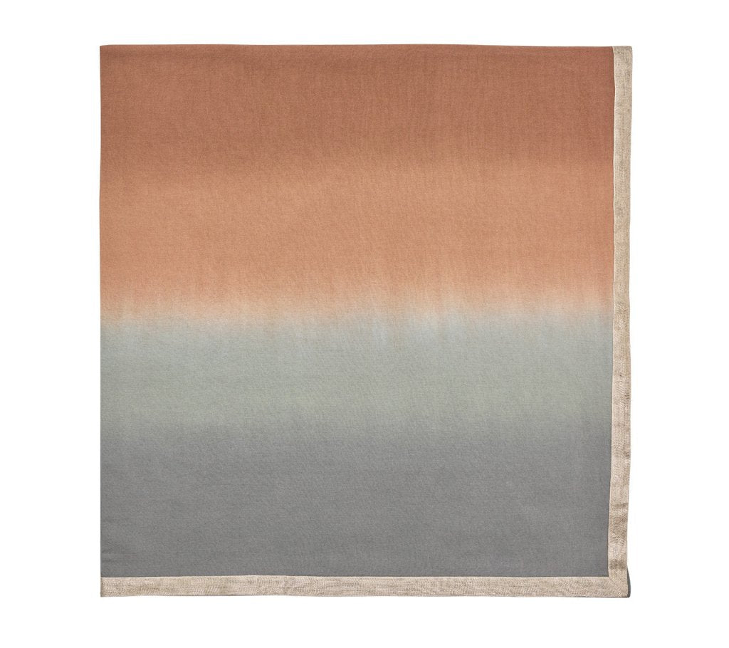 Elegant Dip Dye Tablecloth in Beige, Taupe & Gray - Perfect for Weddings, Parties & Home Decor