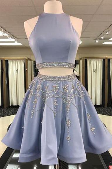 Elegant Grey Two-Piece Beaded Short Homecoming Dress for Women - Perfect for Prom, Party, and Special Occasions - CM555
