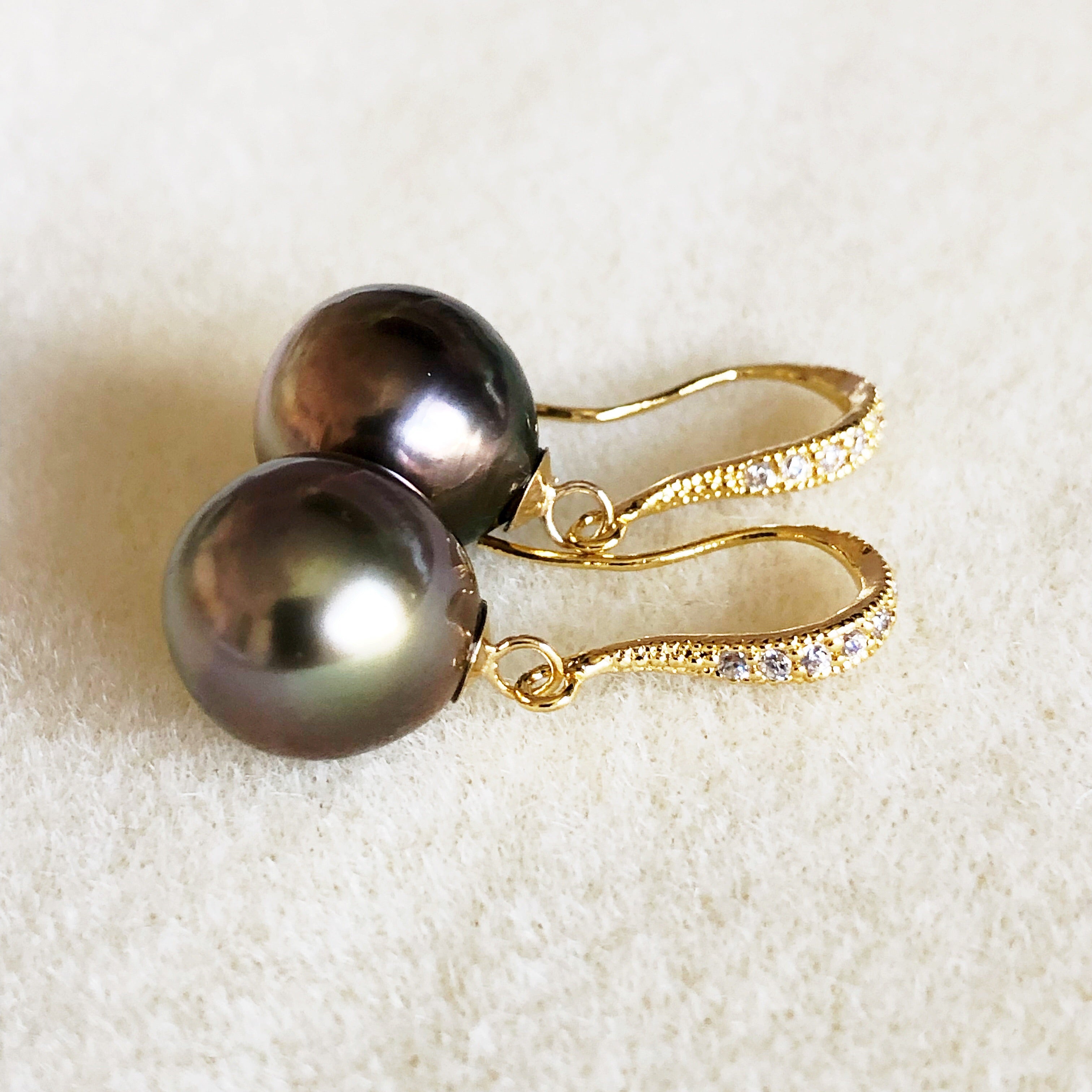 Exquisite Tahitian Pearl Dangle Earrings (E224) - Elegant Handmade Jewelry for Women, Perfect for Weddings, Parties & Special Occasions