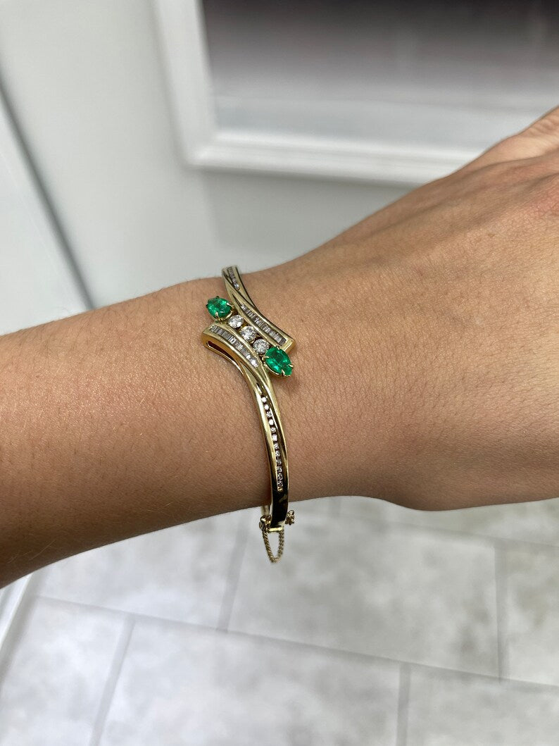 1.95tcw 14K Gold Medium Yellowish Green Emerald Round Cut Triple Diamond Accent Bangle Bracelet for Women - Elegant Jewelry Gift for Birthday, Anniversary & Special Occasions