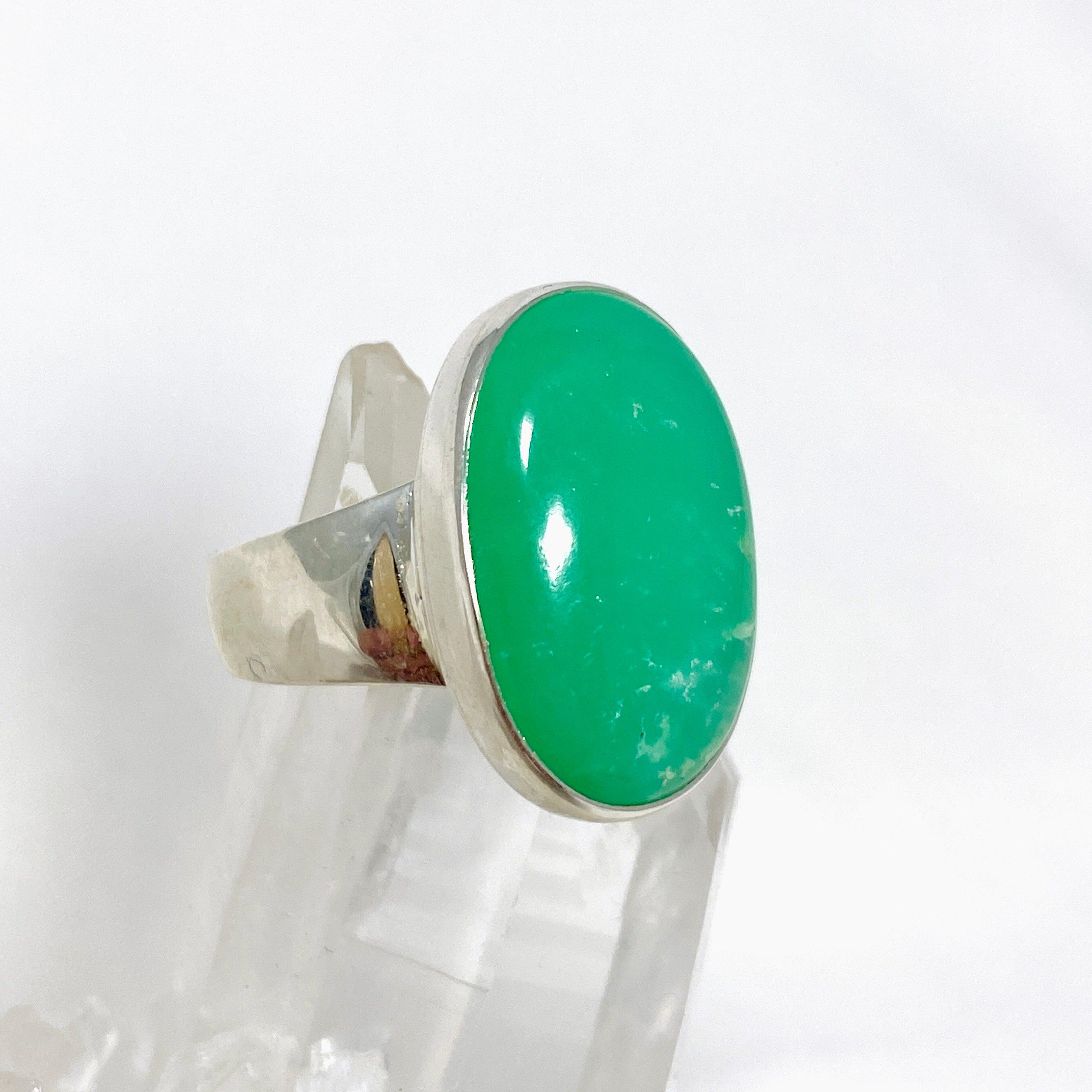 Natural Chrysoprase Oval Ring for Women - Size 7 Sterling Silver Jewelry KRGJ3240 | Perfect for Everyday Wear, Gift Giving & Special Occasions