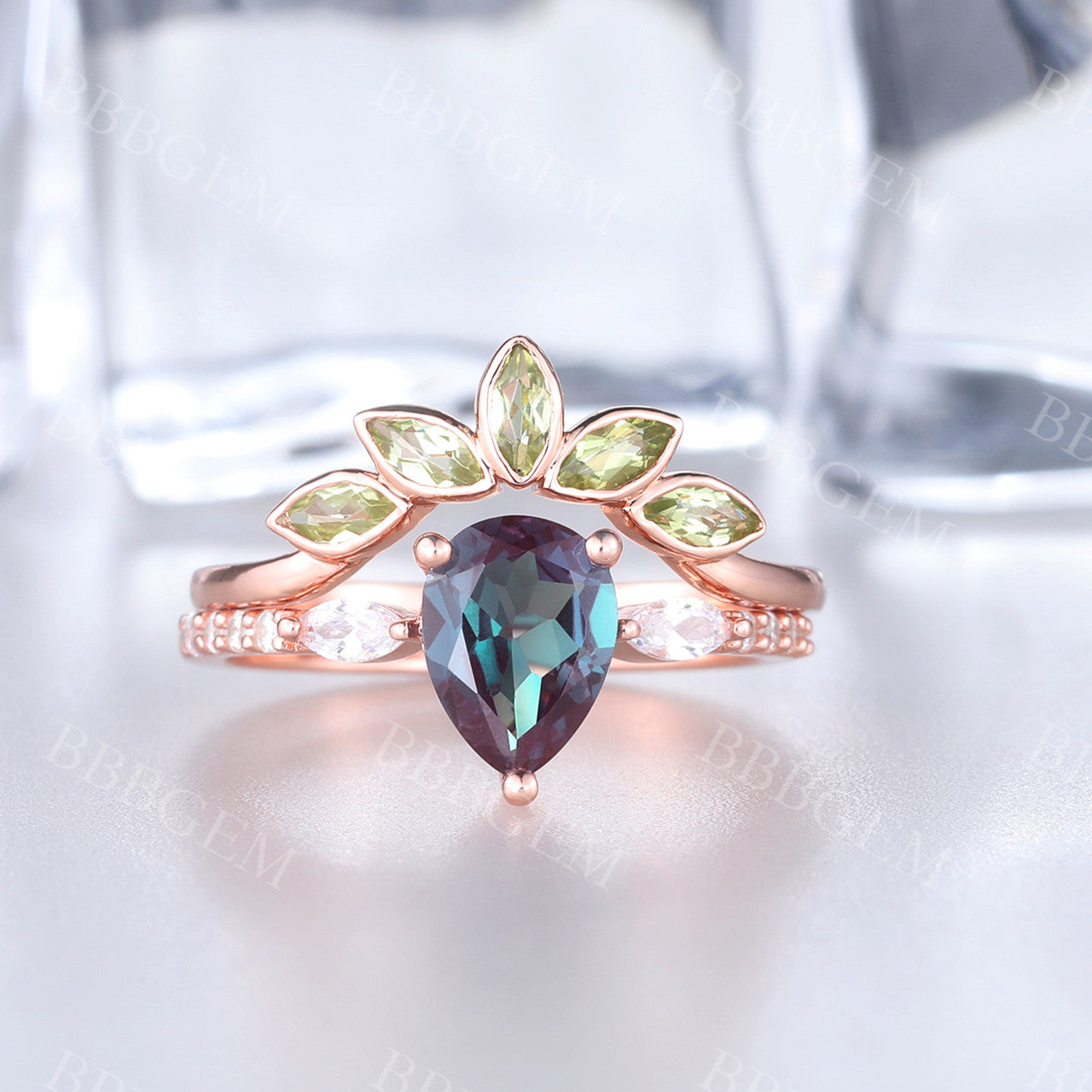 Alexandrite Engagement Ring Set in Rose Gold with Peridot Matching Band - Perfect for Weddings, Anniversaries & Romantic Gifts