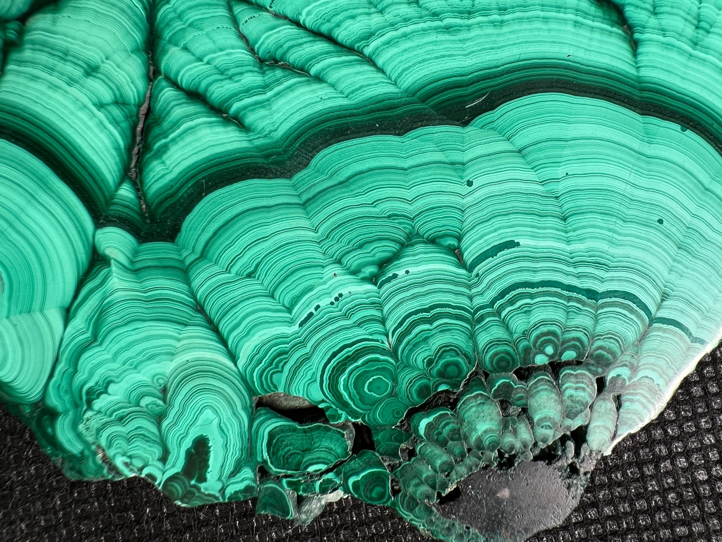 Premium MALACHITE Crystal Slab - Natural Green Malachite Stone for Jewelry Making, Unique Spiritual Gift & Home Decor (50434) - Perfect for Meditation Spaces, Healing Rooms & Luxury Interior Design