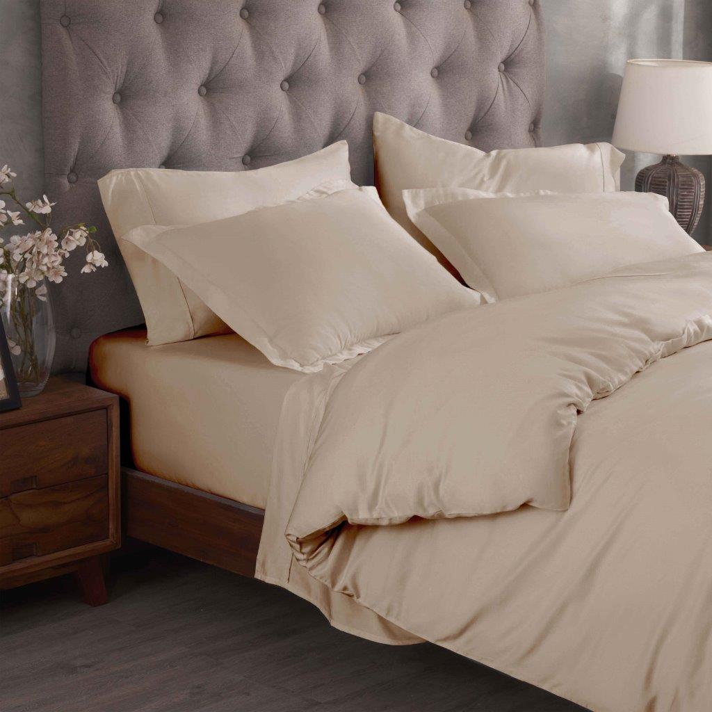 Premium 100% Egyptian Cotton Duvet Cover Set - 300 Thread Count, Breathable & Soft Bedding for All Seasons - Perfect for Master Bedroom, Guest Room & Luxury Hotels