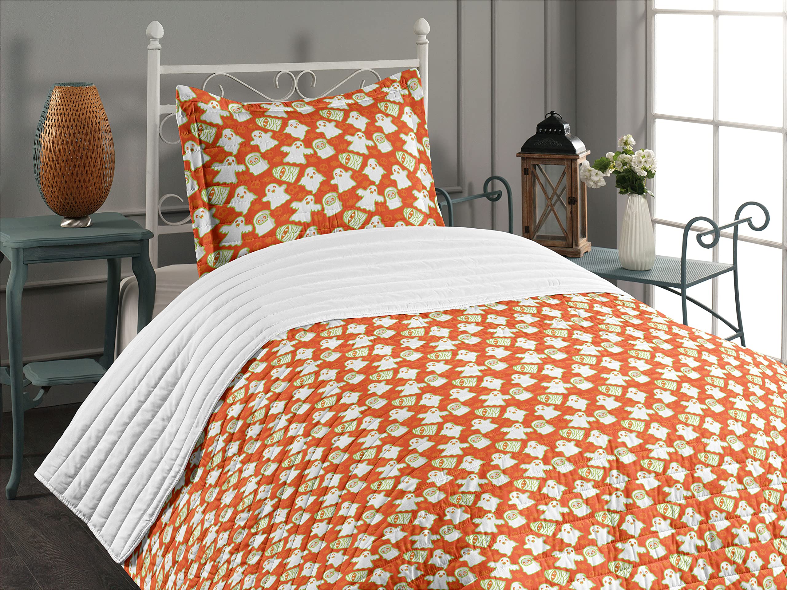 Lunarable Burnt Orange Microfiber Bedspread Set - Halloween Ghost & Skull Bat Design, Soft Twin Size Comforter with Pillow Sham (Orange/White/Green) | Perfect for Spooky Bedroom Decor & Halloween Party Themes