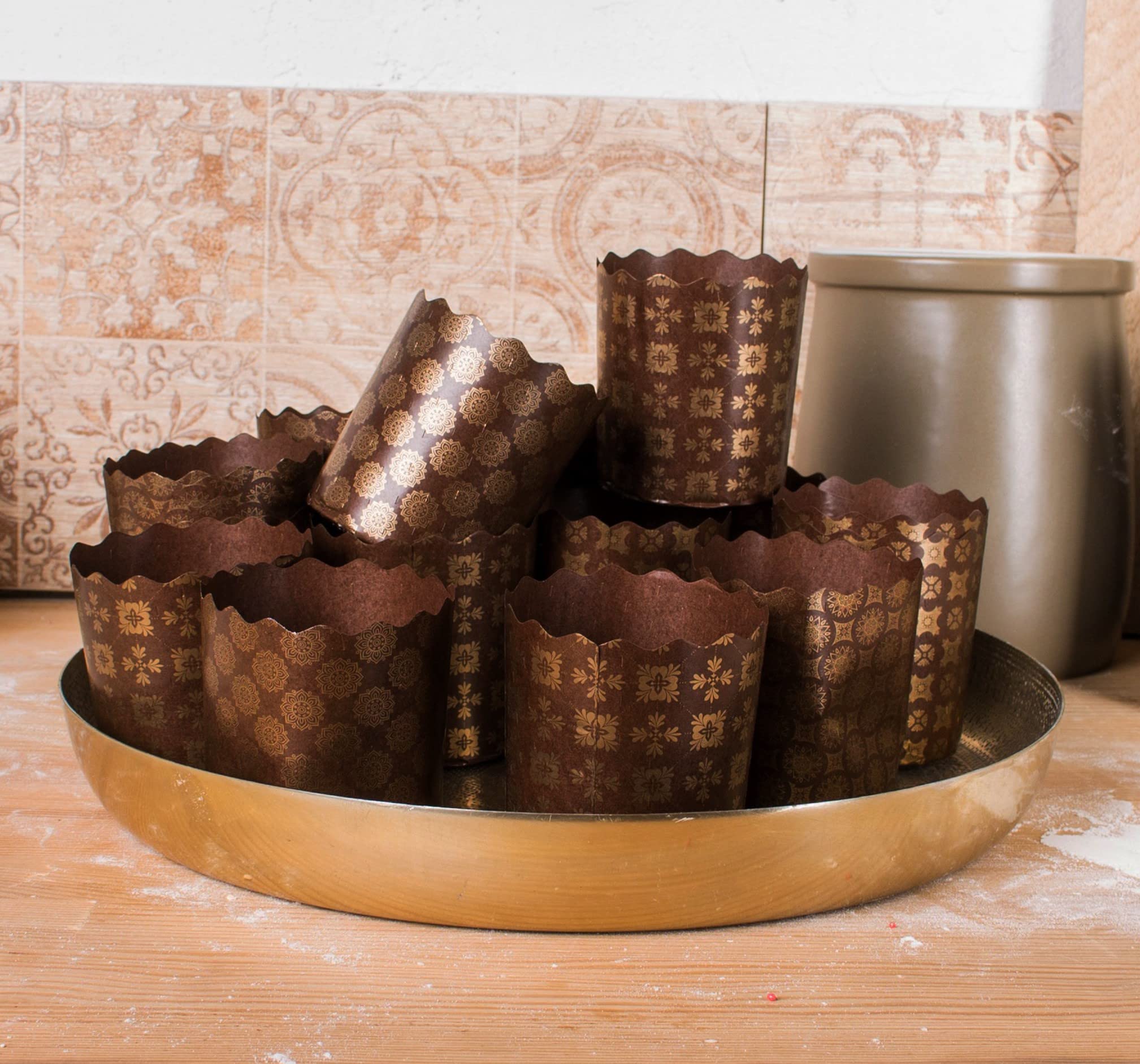 8oz Easter Bread Paper Molds - 25 Pack Kulich Baking Forms for Paska & Panettone | Non-Stick Brown Design (3.55