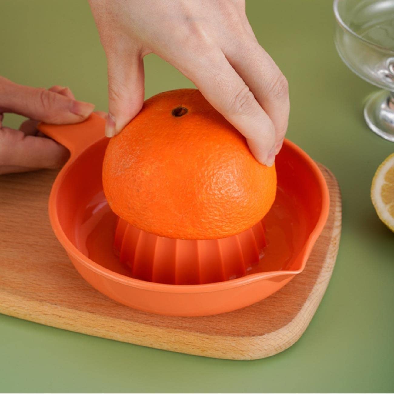 Manual Fruit Press Juicer with Cup - BPA-Free Portable Citrus Lemon Squeezer, Anti-Slip Hand Press for Kitchen | Perfect for Fresh Orange, Lemon, Lime & Grapefruit Juice at Home