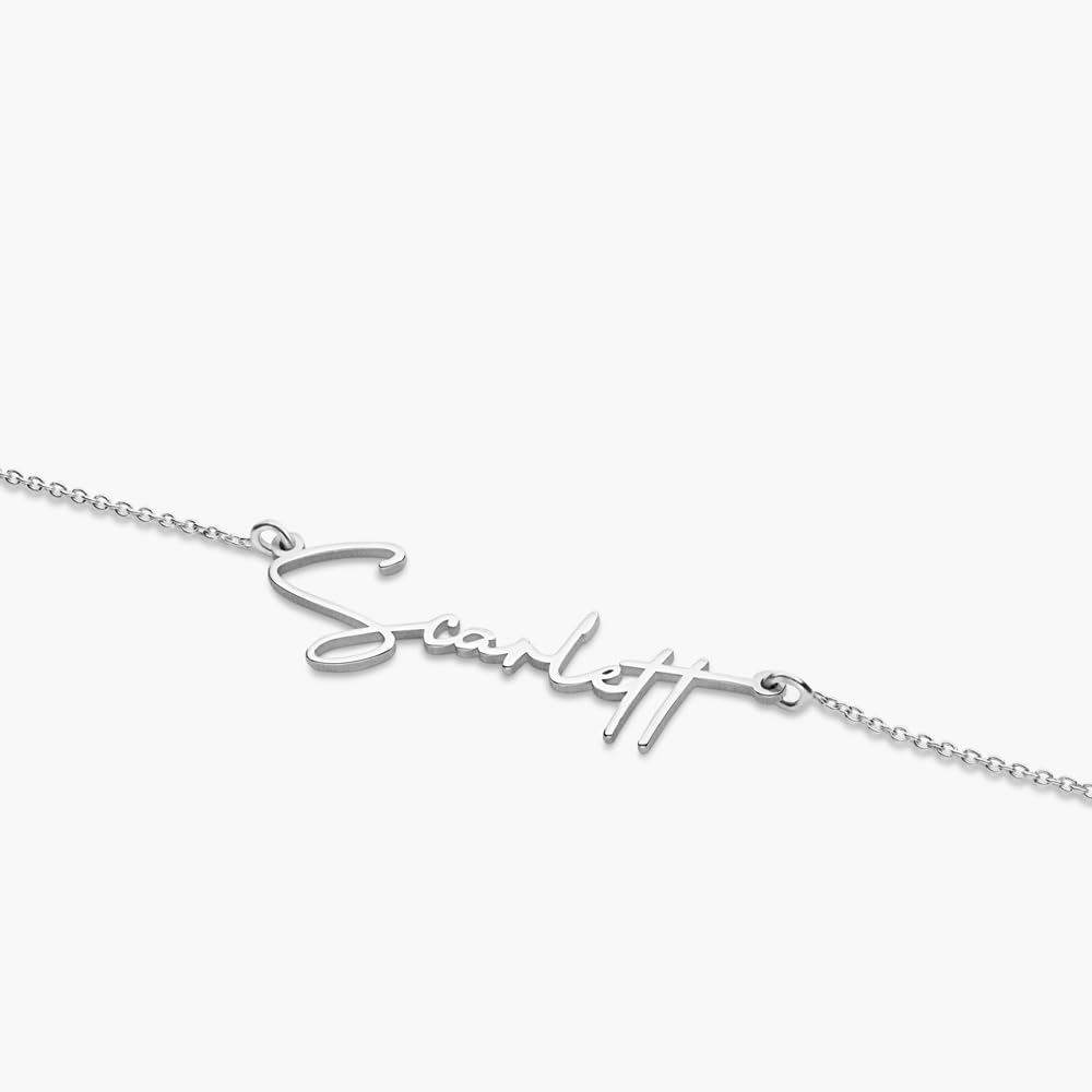 OAK & LUNA Custom Name Necklace - Personalized Belle Jewelry for Women, Engraved Gold/Silver Pendant, Gift for Her - Perfect for Birthdays, Anniversaries & Special Occasions