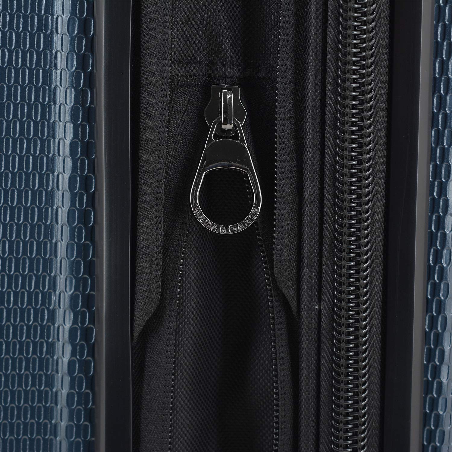 Traveler's Choice New London II Expandable Hardside Spinner Luggage 22