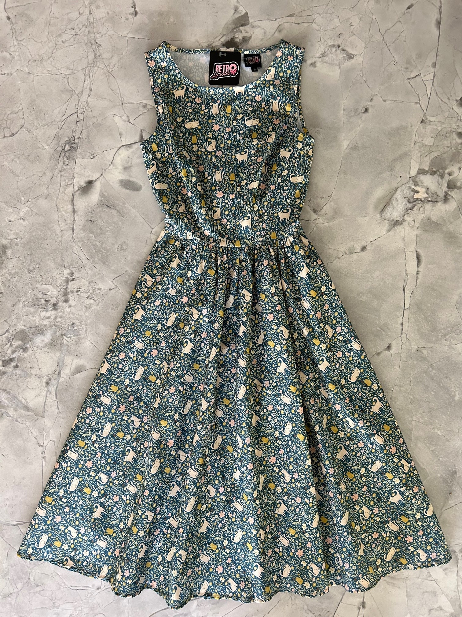 Stylish Cats & Flowers Print Midi Dress for Women | Floral Cat Pattern Summer Dress | Perfect for Casual Outings, Dates, and Parties