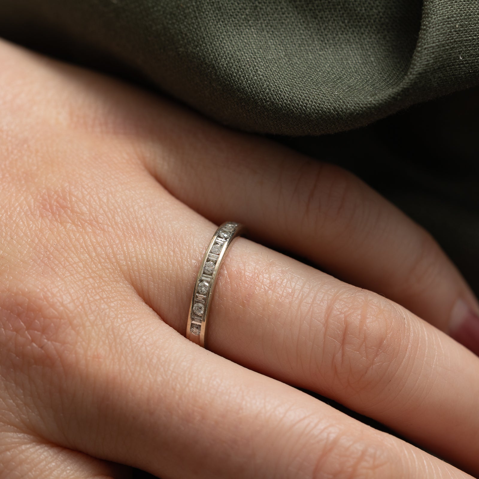Semi Eternity Channel Set Diamond Wedding Band Ring - 0.20ctw Round Cut Diamonds - Size 7 - Perfect for Anniversary Gifts, Engagement Rings & Bridal Jewelry