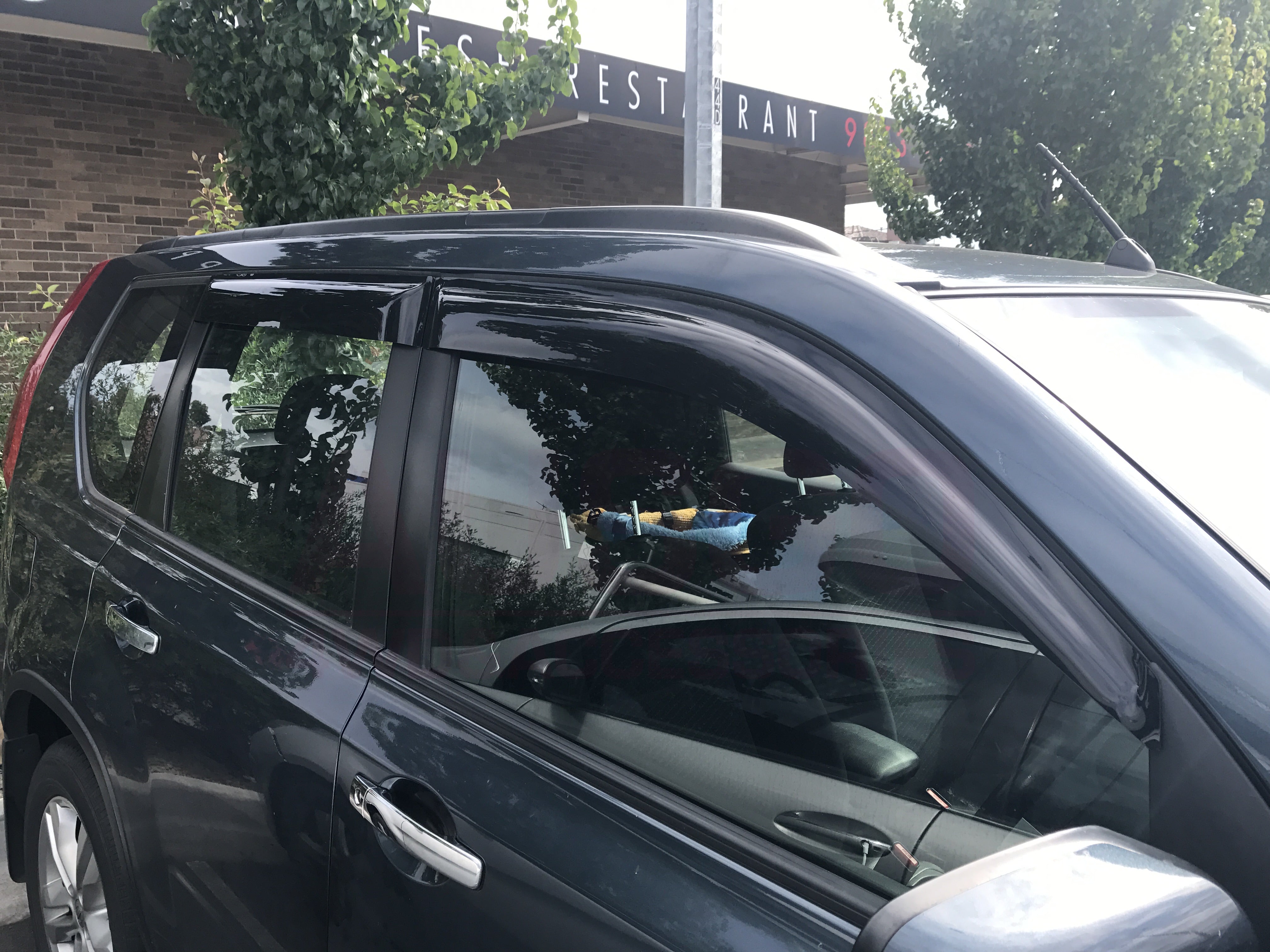 Weather Shields for Nissan X-Trail T31 (2007-2013) - Rain Guards & Window Deflectors - Perfect for Outdoor Adventures & All-Weather Protection