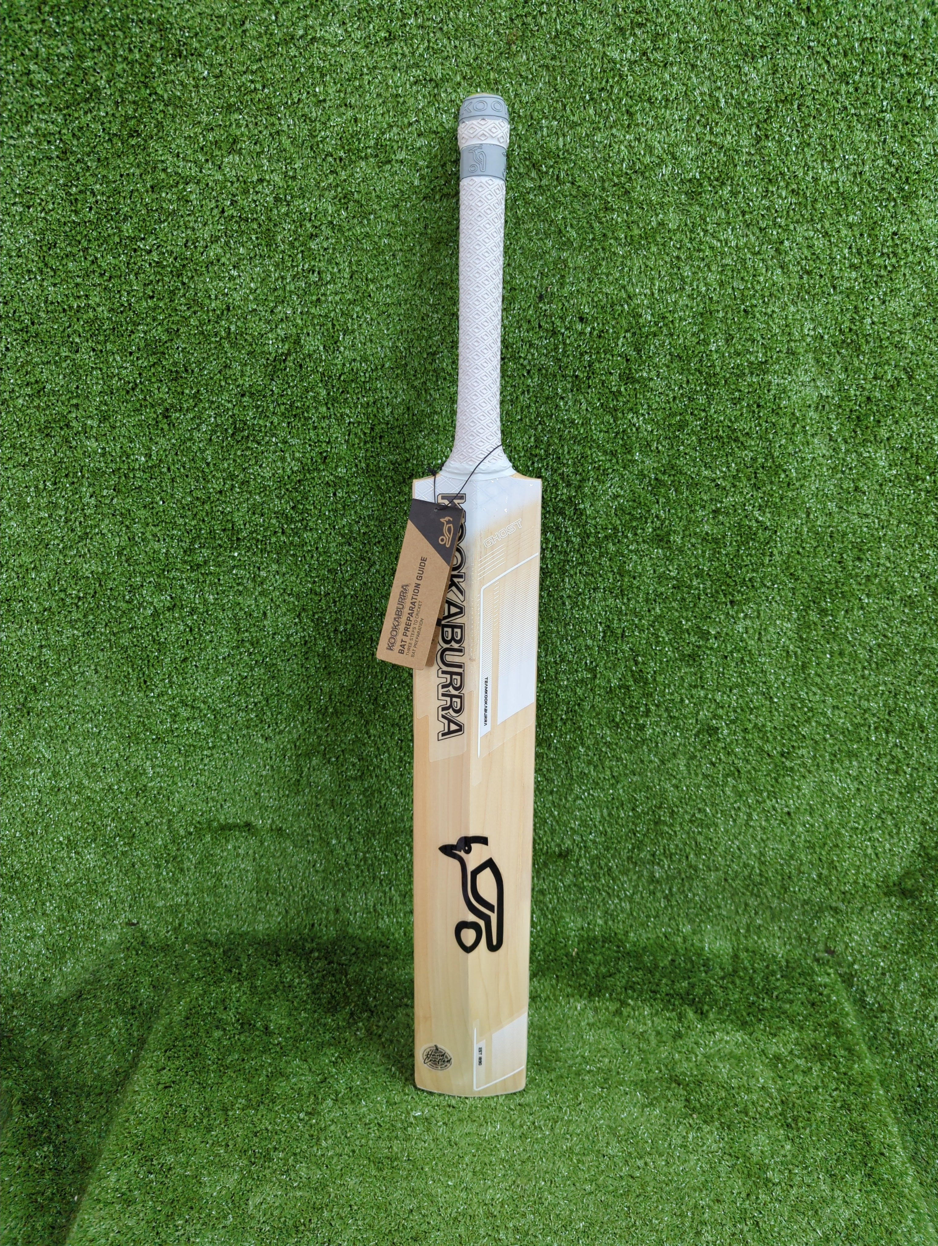 Kookaburra Ghost 6.4 Junior Youth Cricket Bat - English Willow - Perfect for Youth Cricket Training & Matches