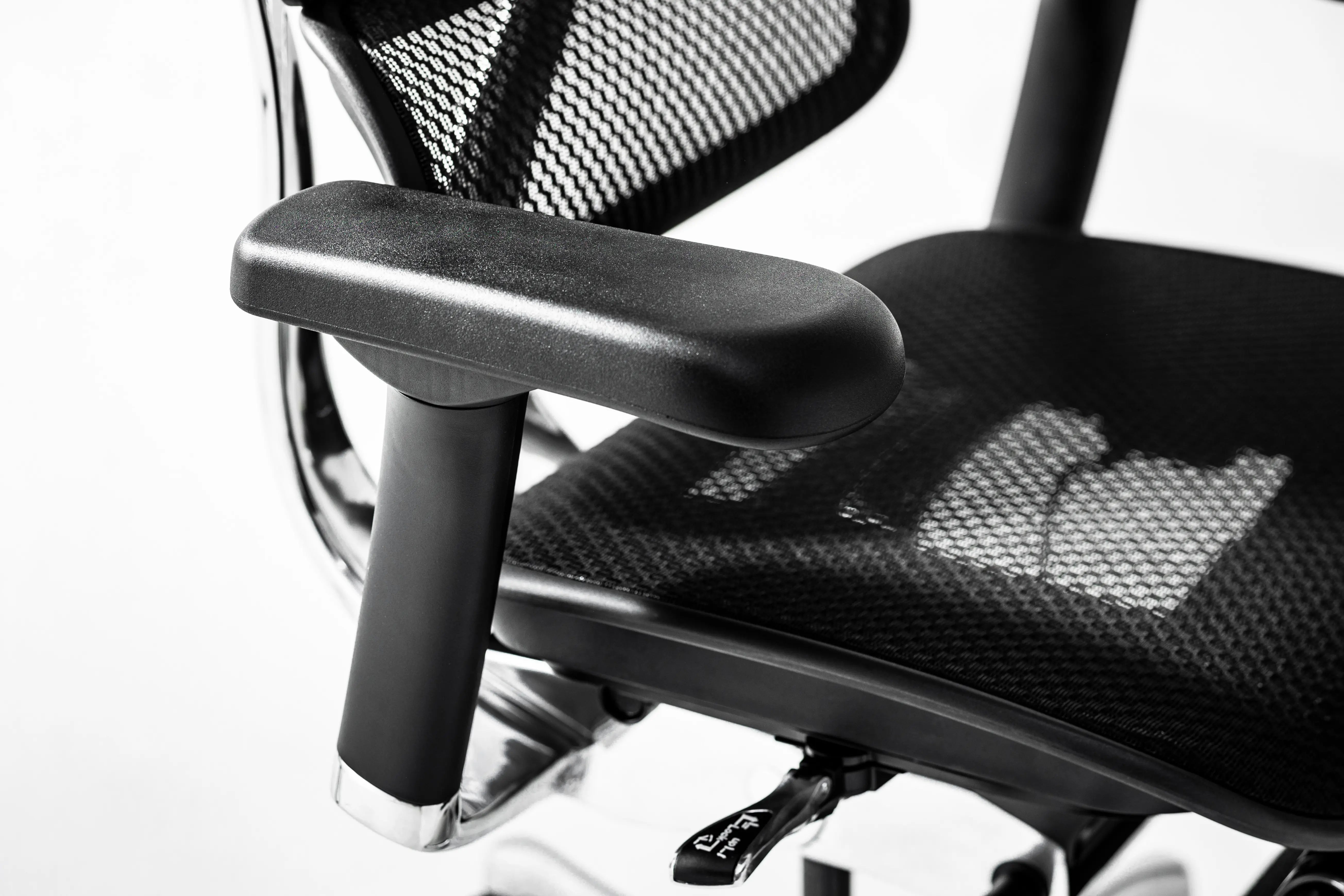 Eurotech Ergo ME7ERG High Back Mesh Managers Chair - Ergonomic Office Chair for Comfort & Support - Perfect for Long Hours at Work or Home Office