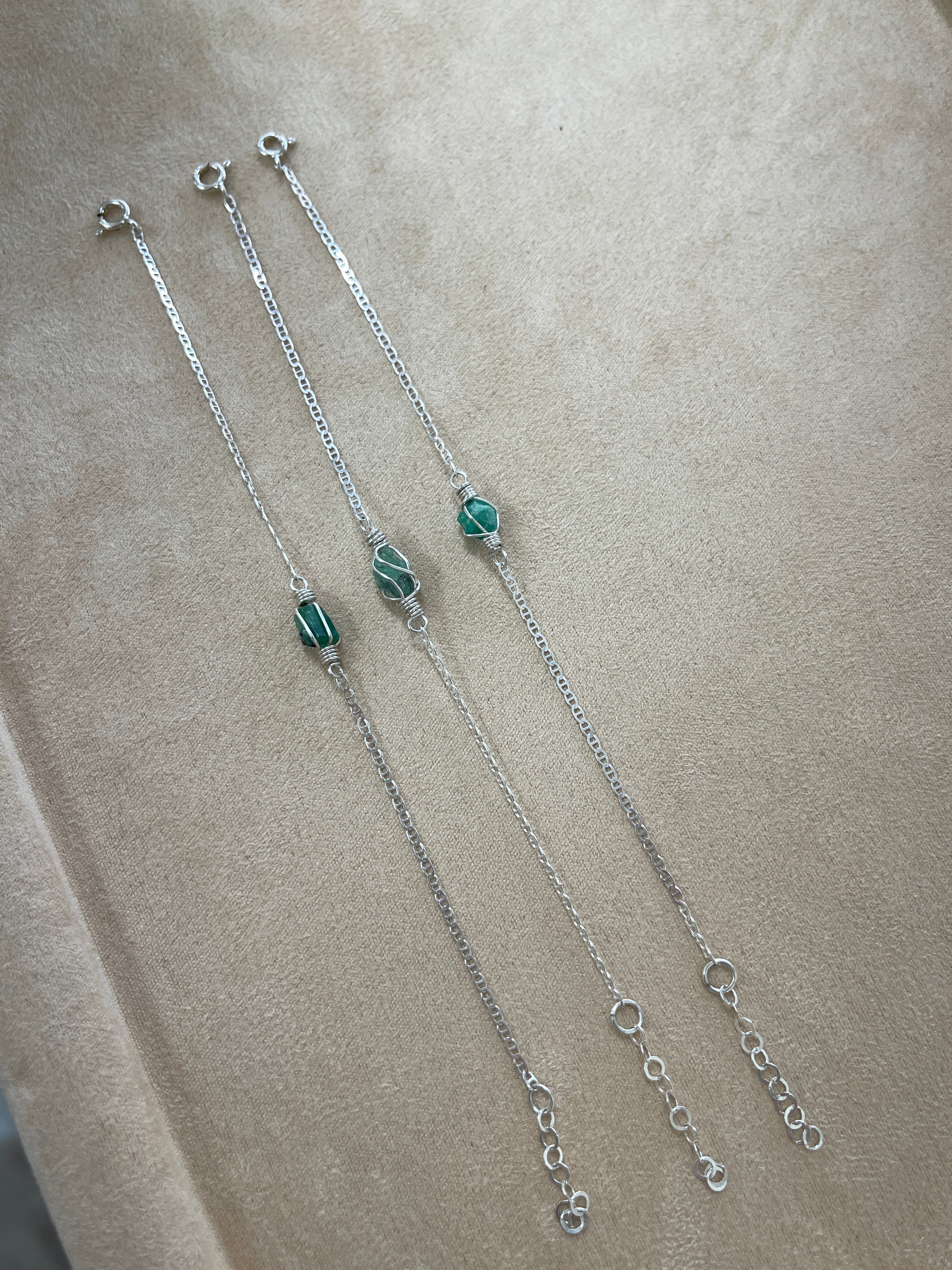 Handmade Colombian Emerald Wire Wrapped Silver Bracelet - Natural Green Gemstone Jewelry for Women - Perfect for Weddings, Parties & Everyday Wear