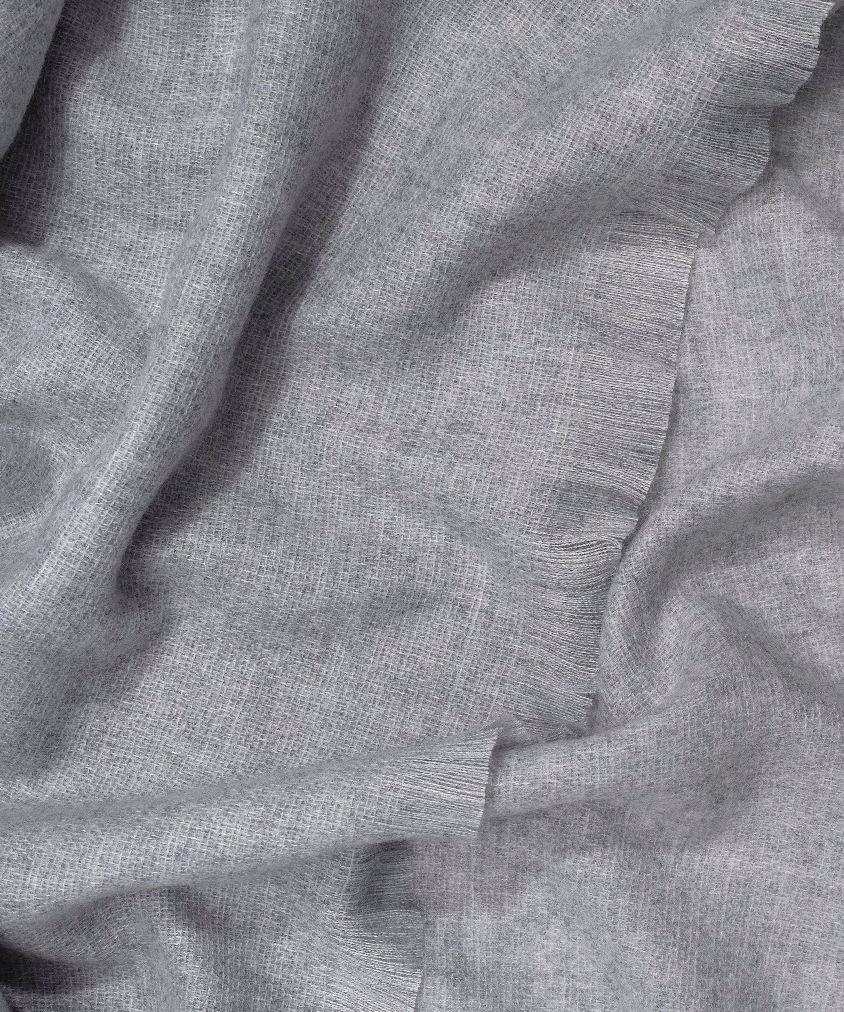 Soft & Stylish Essential Woven Travel Wrap - Lightweight Scarf for Women, Perfect for Airplane, Beach & Outdoor Adventures
