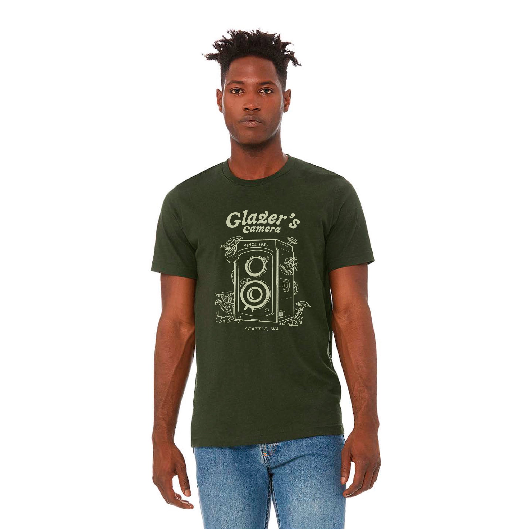 Glazer's Mushroom Camera Graphic T-Shirt - Olive Green - Large Size - Casual Streetwear for Photography Enthusiasts