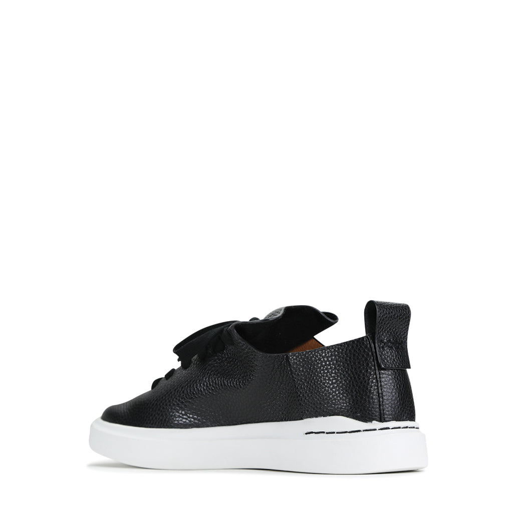 Premium Leather Sneakers for Men & Women - Comfortable & Stylish Casual Shoes for Walking, Running & Everyday Wear