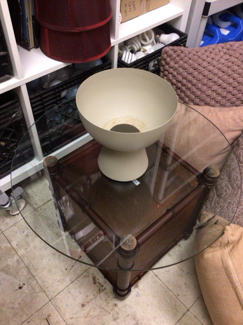 Bo Concepts Small Luna Metal Footed Vase and Planter - Modern Home Decor for Flowers and Succulents - Perfect for Living Room, Bedroom, and Office Decor