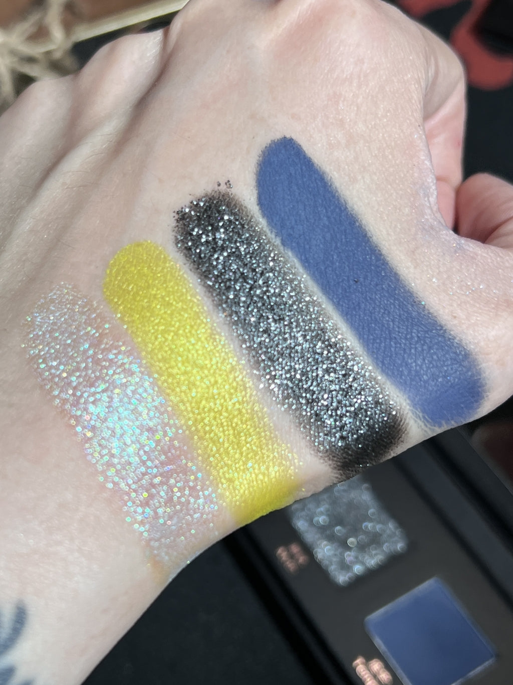 Shellwe Makeup Dove's Palette - Matte Satin Shimmer Chameleon Quad Eyeshadow Palette | Long-Lasting Pigmented Eye Shadow for Day & Night Looks | Perfect for Parties, Weddings & Special Occasions