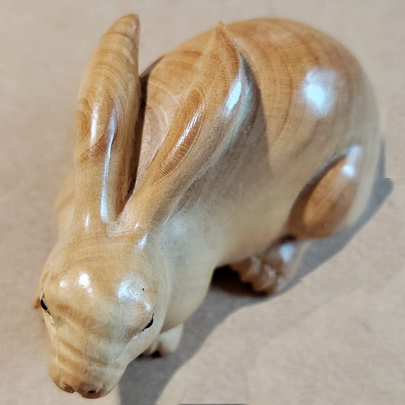 Hand Carved Japanese Netsuke - Y8358-2