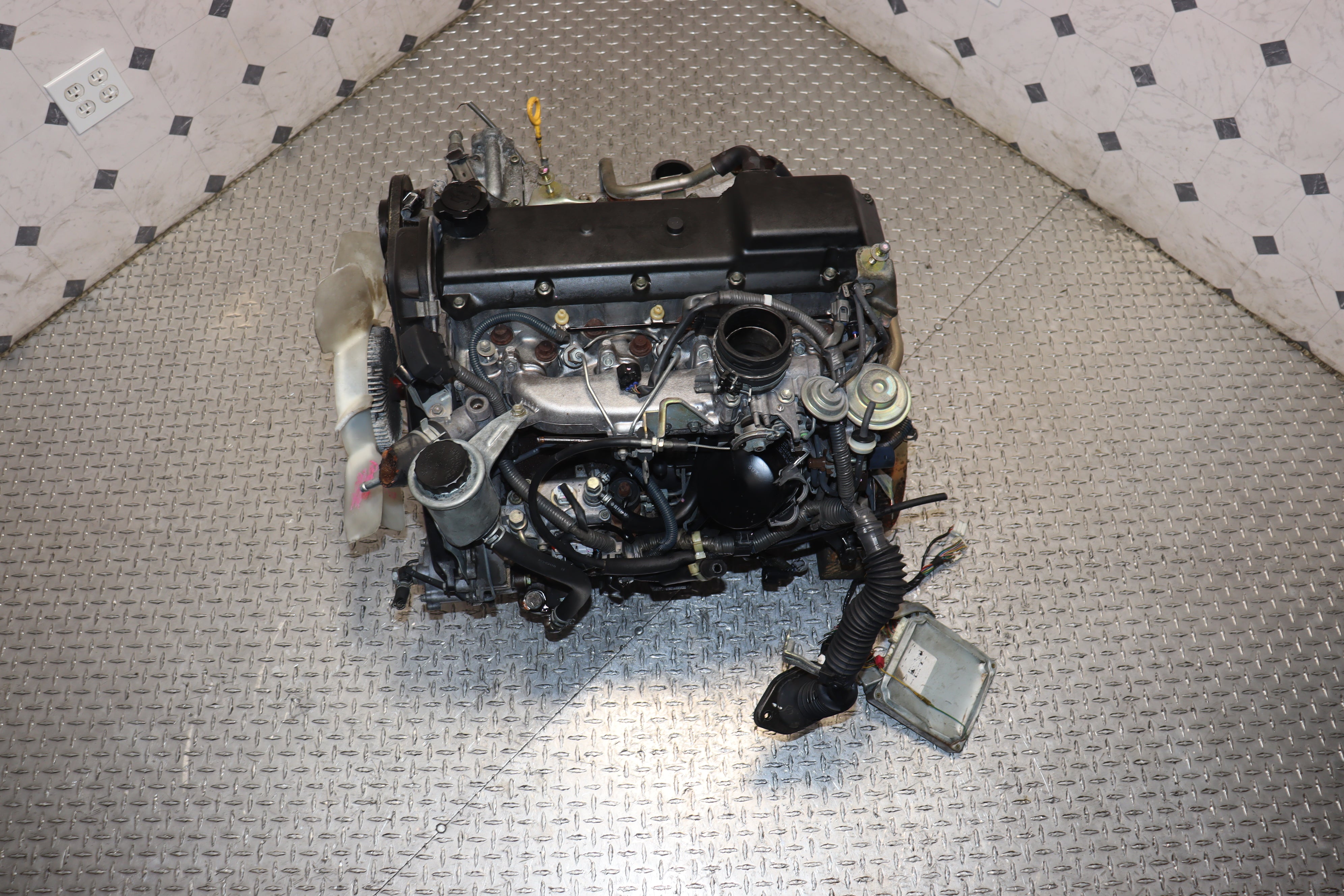 JDM 1KZ-TE 3.0L Turbo Diesel Engine for 96-02 Toyota 4Runner Hilux Surf - Replacement Motor for Off-Road & Performance Upgrades