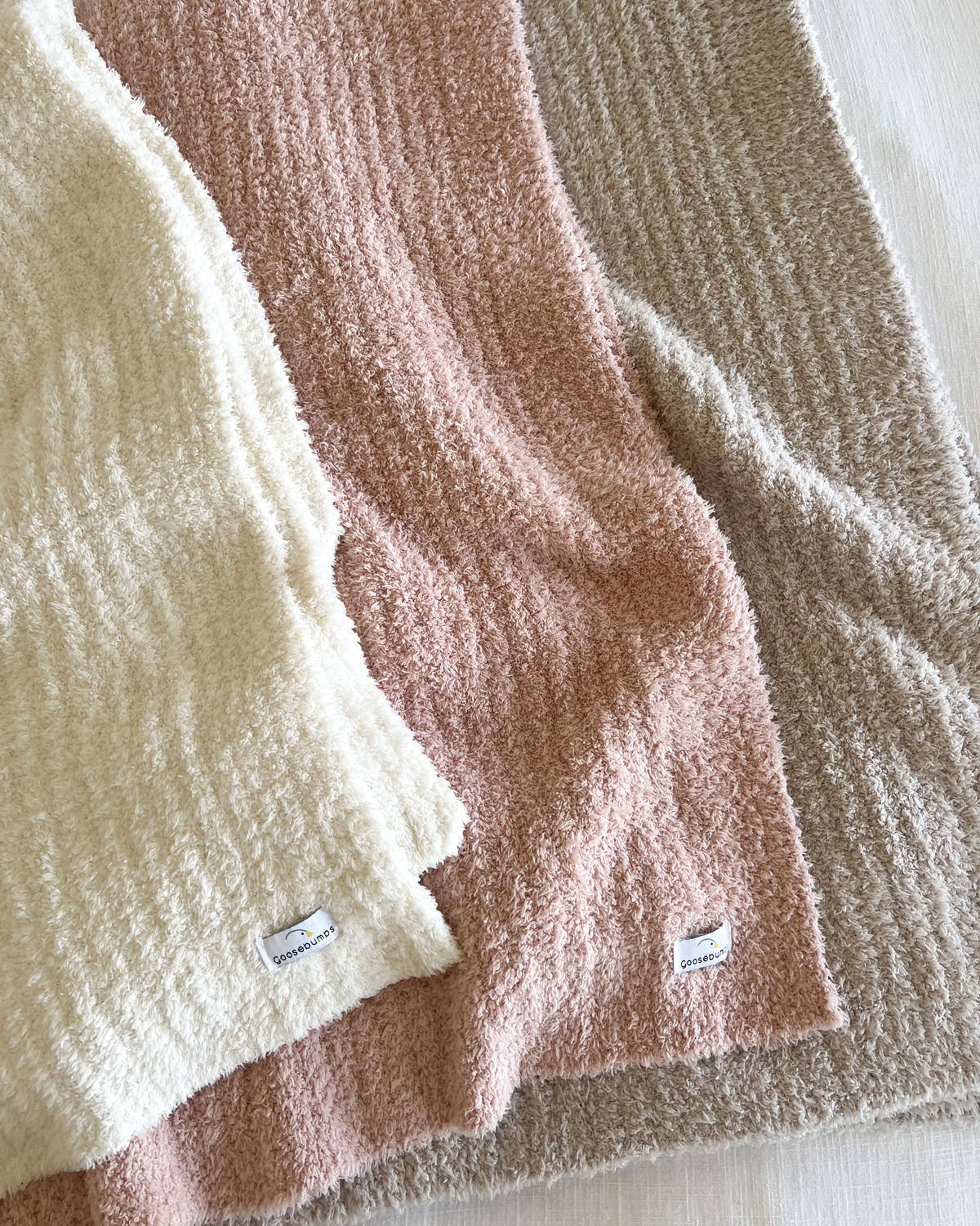 Home Collection Tan & Ivory Stripe Throw Blanket - Soft Cozy Decorative Couch Bedroom Decor for Winter Warmth