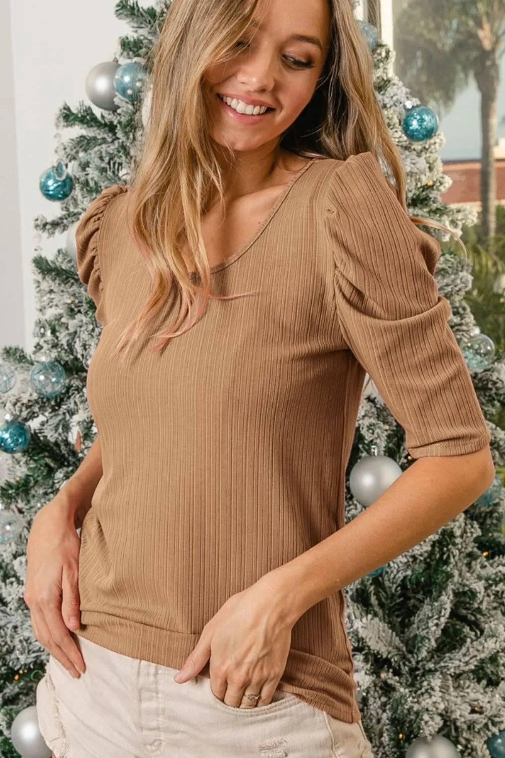 BiBi Variegated Rib Knit Puff Sleeve Short Sleeve Top - Women's Fashion Casual Blouse for Summer Outfits & Date Nights