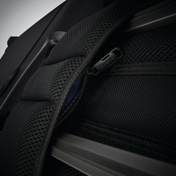 Samsonite Pro Standard Backpack - Durable Laptop Backpack for Work & Travel | Water-Resistant Business Bag with USB Charging Port | Perfect for Office, Commuting & College Students