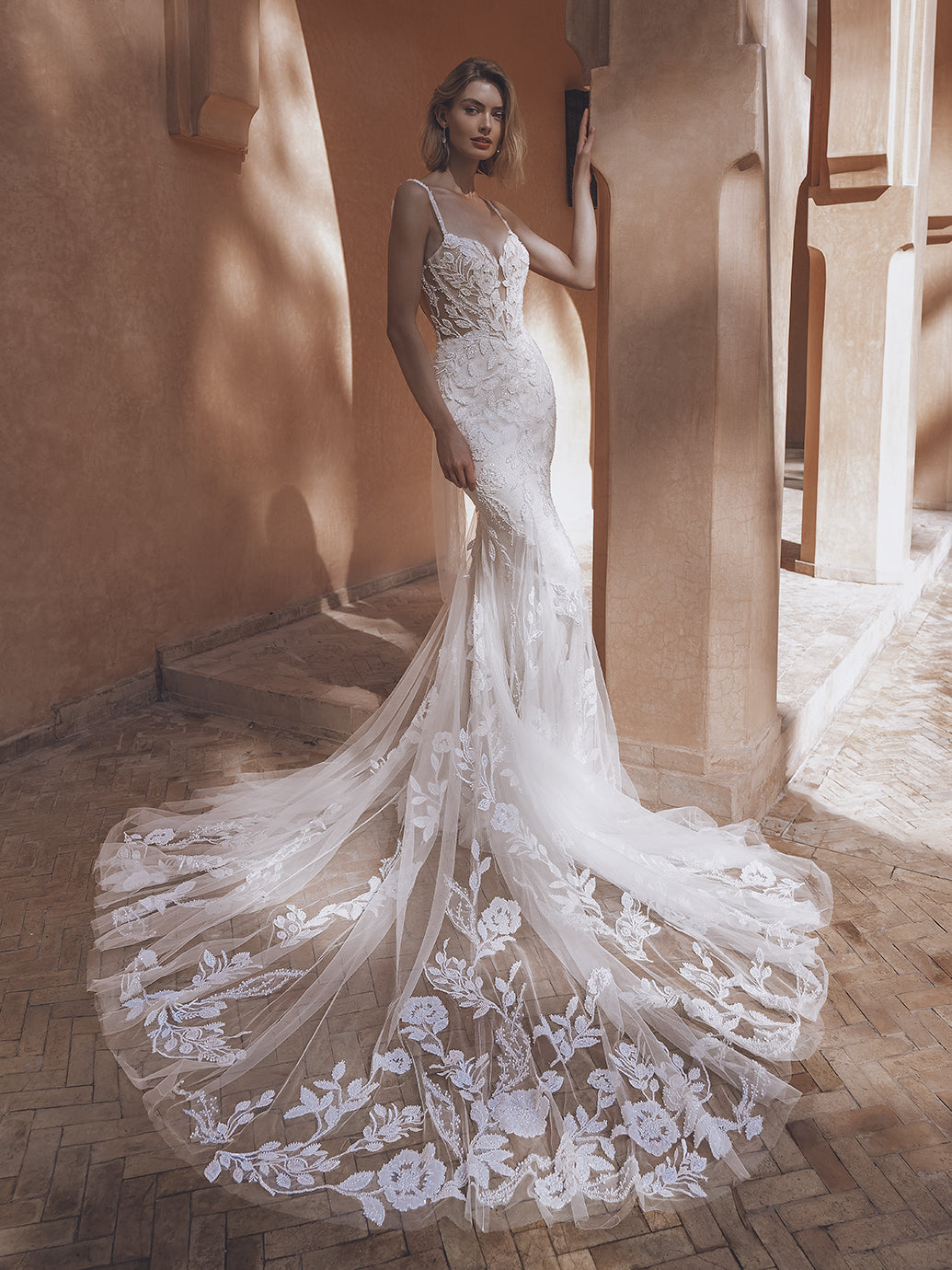 Enzoani Ursuline Wedding Dress - Elegant Lace Bridal Gown for Church Ceremony & Formal Reception