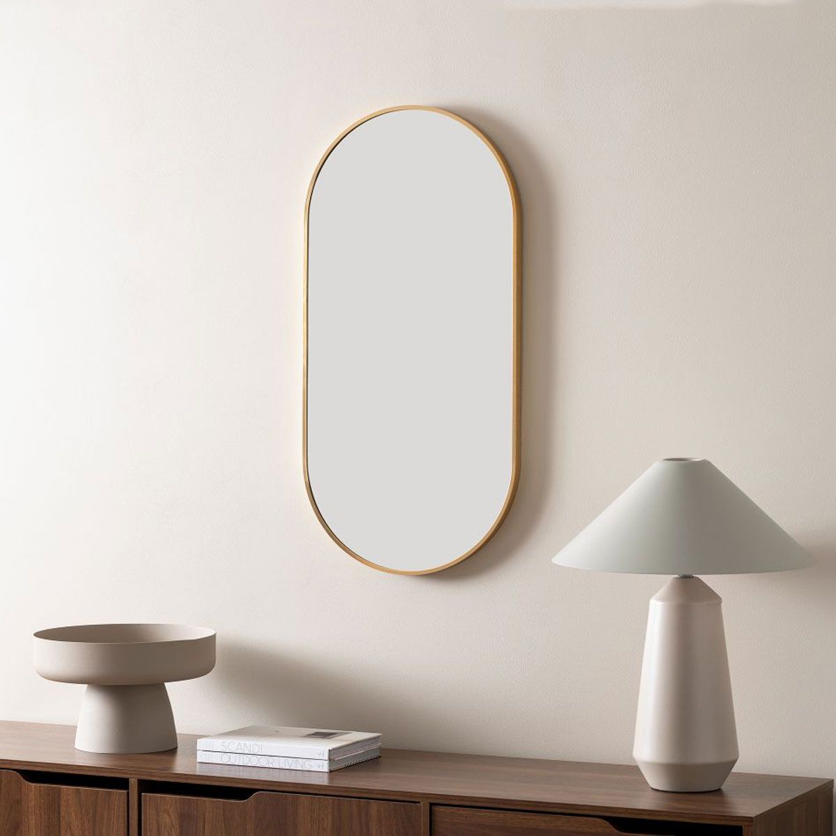 Rony Metal Pill-Shaped Mirror in Gold - Elegant Vanity Mirror for Makeup, Jewelry Display & Home Decor
