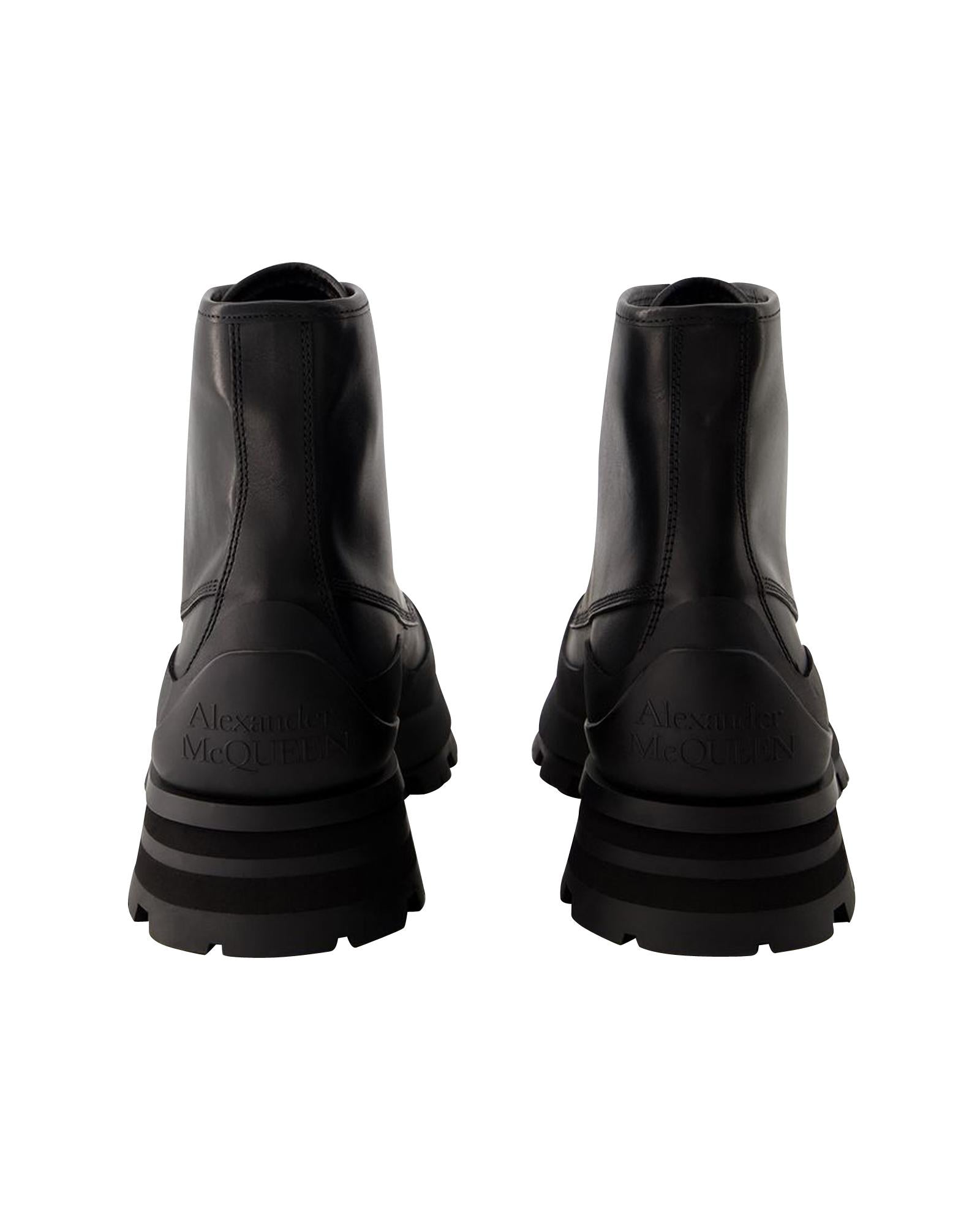 Stylish Black Leather Ankle Boots for Women - Comfortable Chunky Heel Winter Booties - Perfect for Casual Outfits, Office Wear & Date Nights