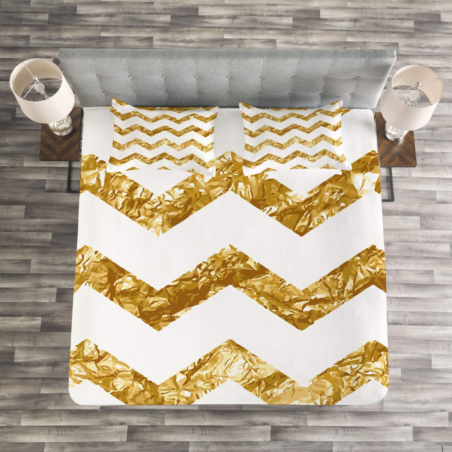 Ambesonne Abstract Bedspread Set - Modern Chevron Zigzag Pattern King Size 3-Piece Bedding with 2 Pillow Shams in Pale Coffee White | Minimalist Home Decor for Bedroom, Guest Room & Photo Backdrop