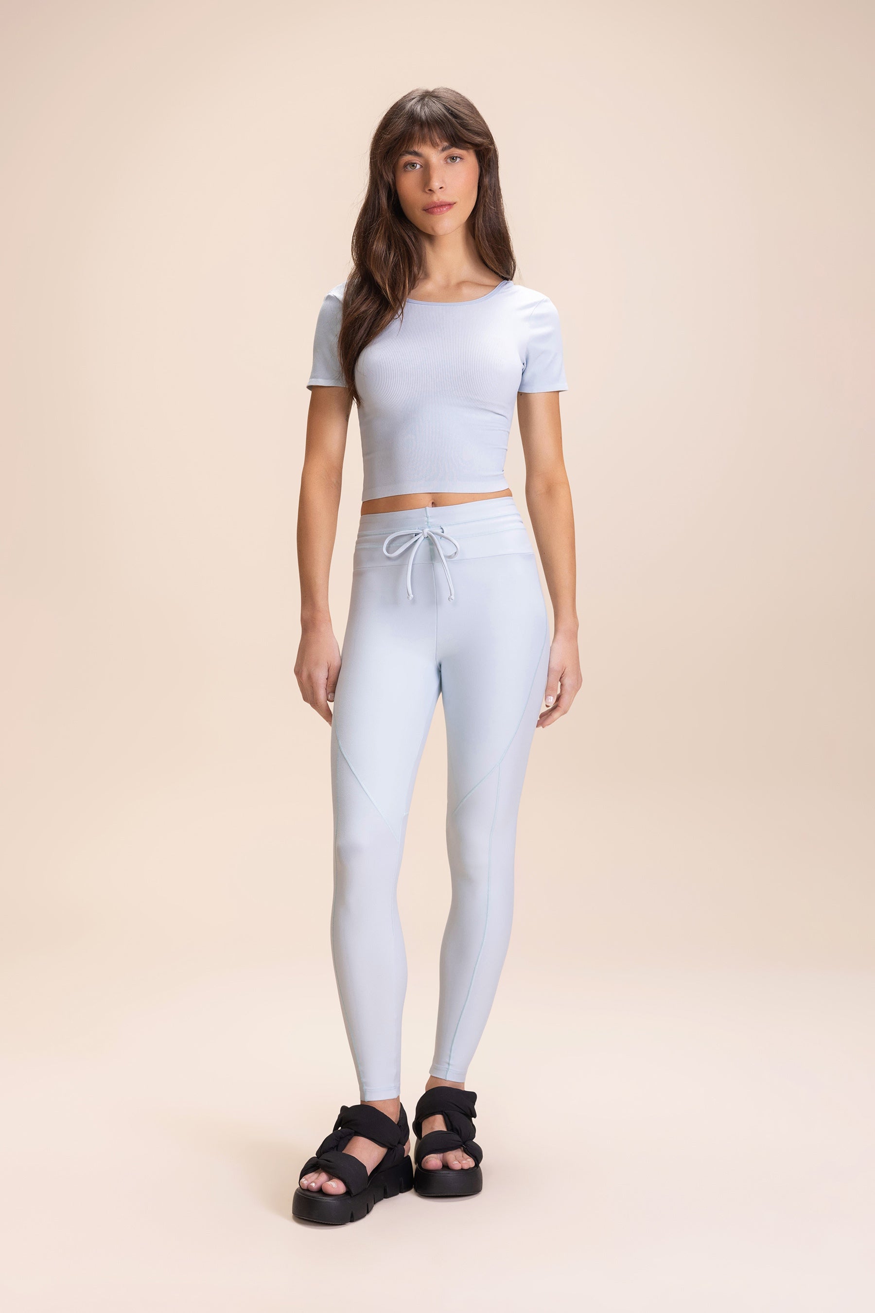Seamless T-Shirt for Women & Men - Comfortable Stretch Fit Soft Cotton Tee - Perfect for Workouts, Yoga, and Casual Wear