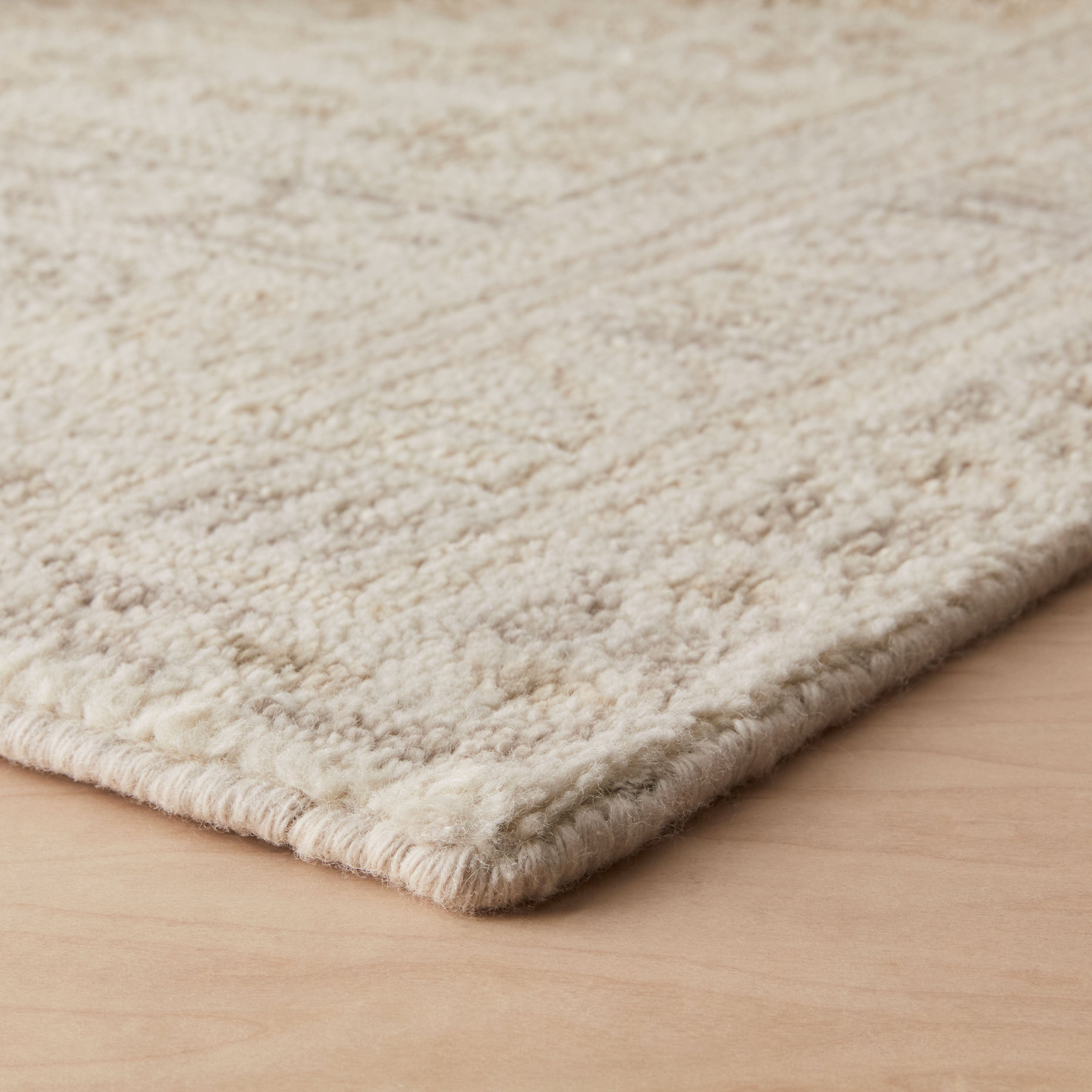 Lahar Hand Knotted Accent Rug - Premium Bohemian Style Area Rug for Living Room, Bedroom & Home Decor | Soft & Durable for High Traffic Areas