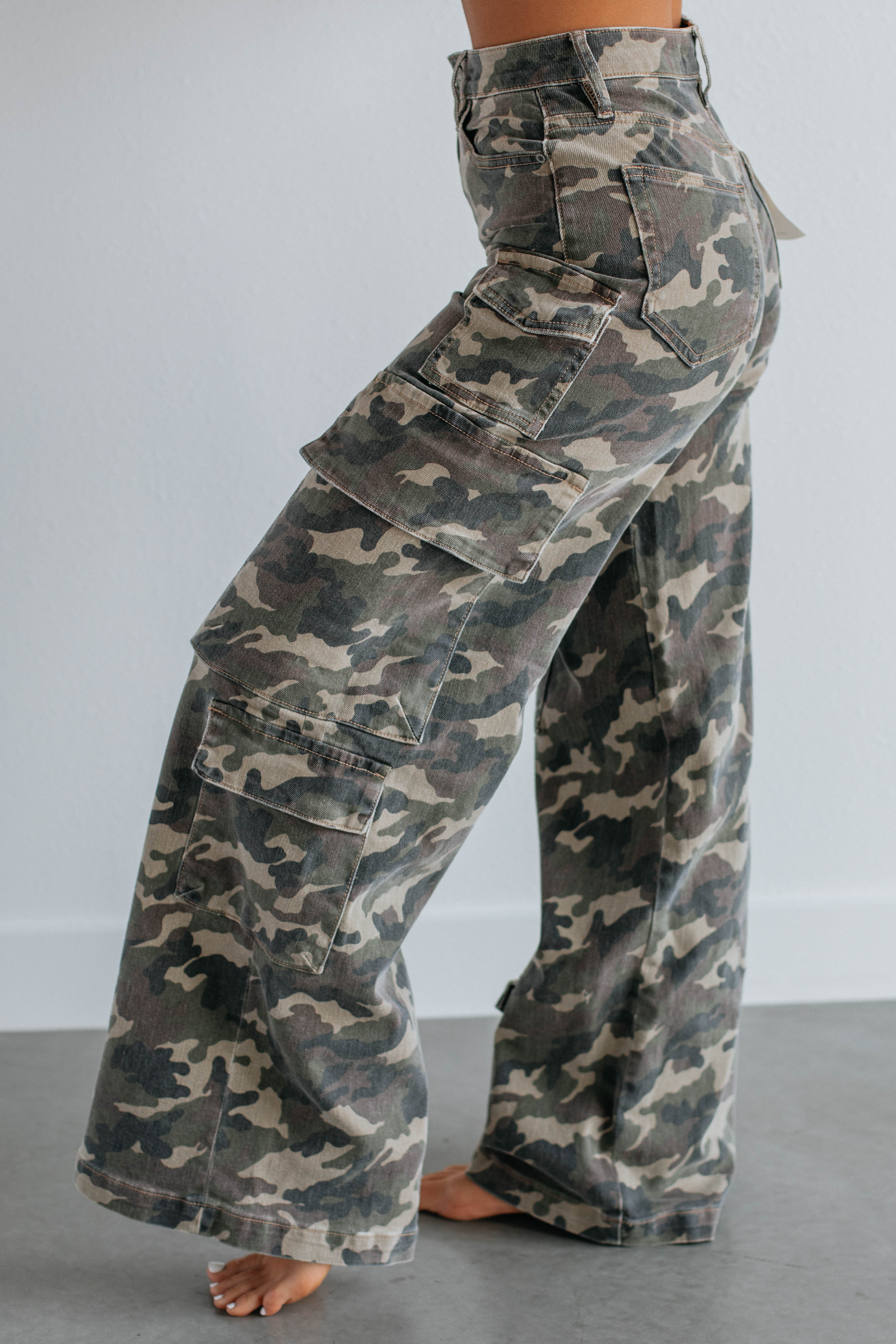 Nori Hidden Cargo Jeans for Men - Camouflage Print Tactical Pants with Multiple Pockets | Outdoor Hiking, Camping & Urban Streetwear Fashion